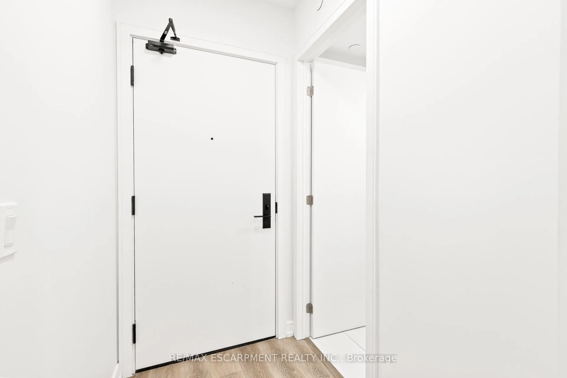 Photo 3 of Unit 719, 1 Jarvis Street, Hamilton, Beasley — HOMEH