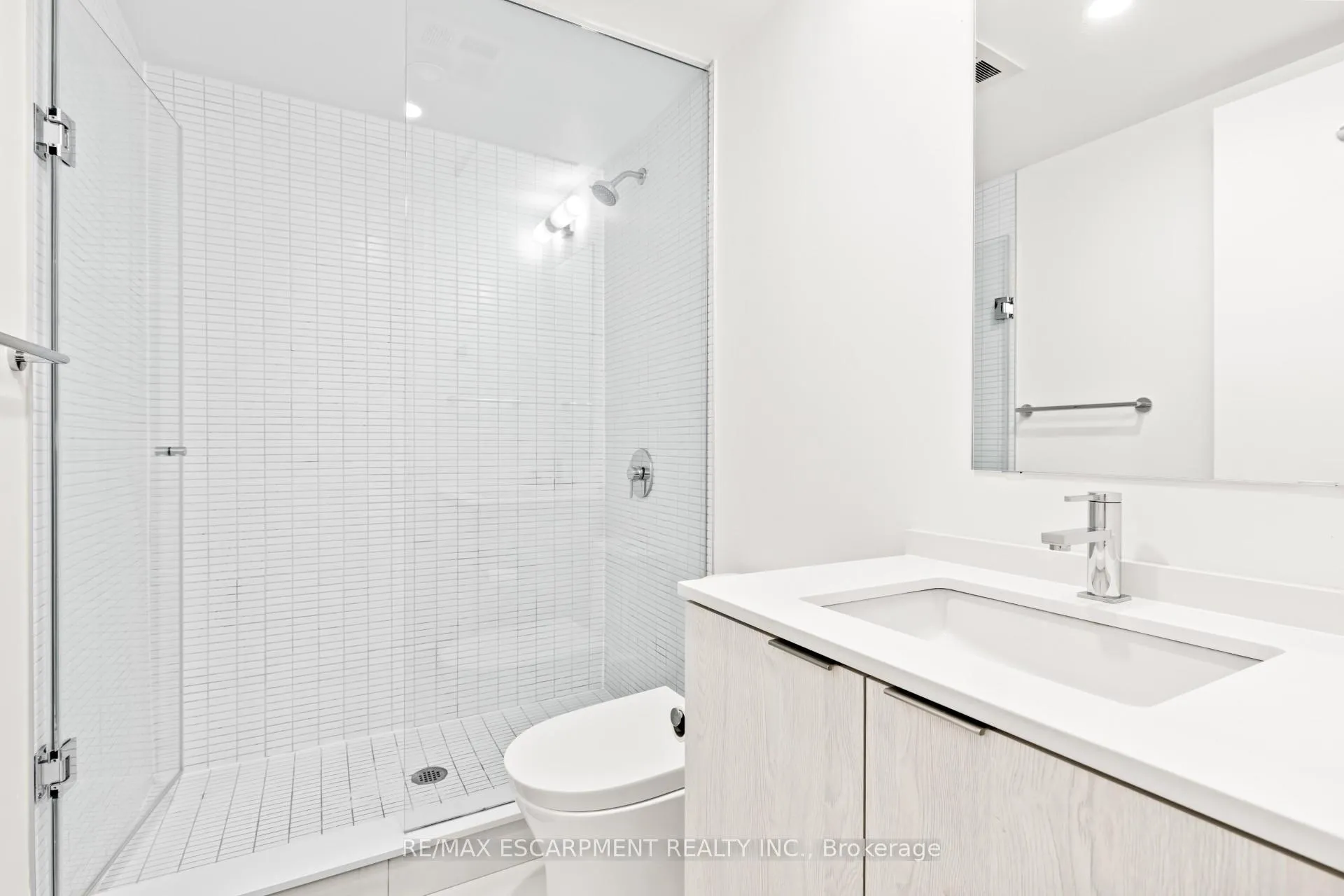 Photo 4 of Unit 719, 1 Jarvis Street, Hamilton, Beasley — HOMEH