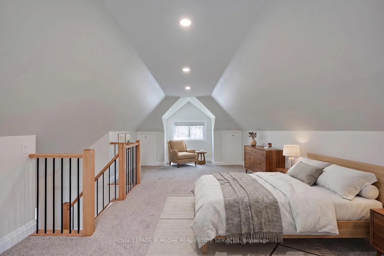 Photo 21 of 1222 King Street W, Hamilton, Westdale — HOMEH