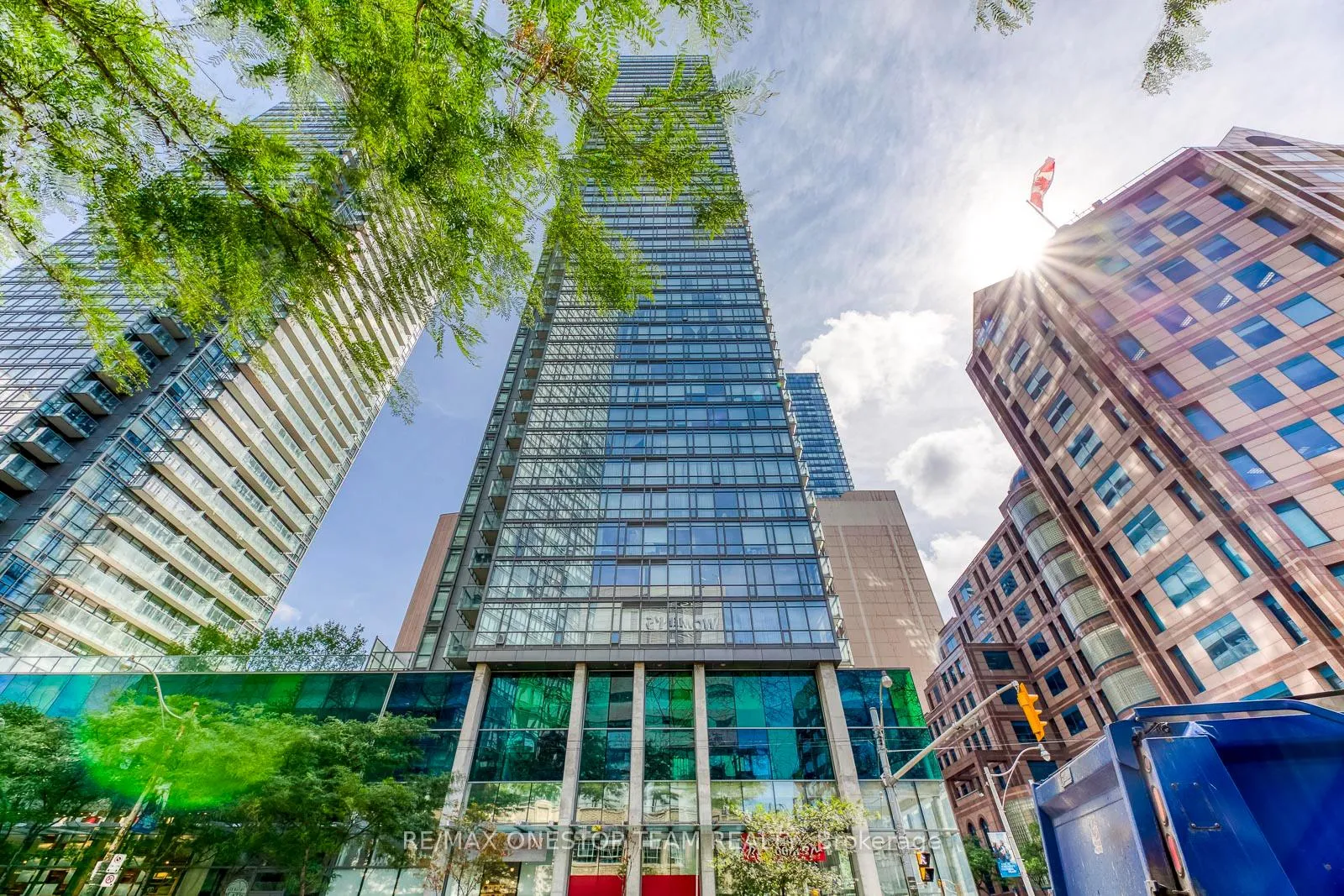 Front of Unit 1201, 38 Grenville Street