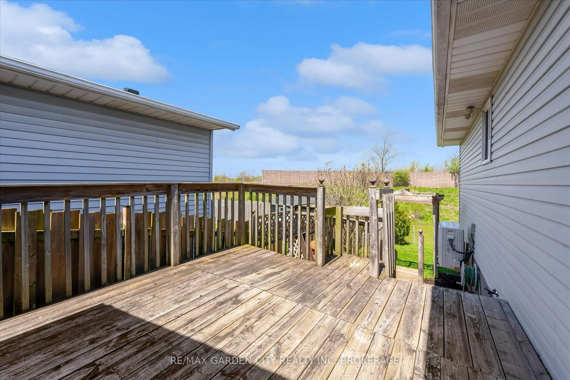 Photo 26 of 71 Hazel Street, St. Catharines, Burleigh Hill — HOMEH