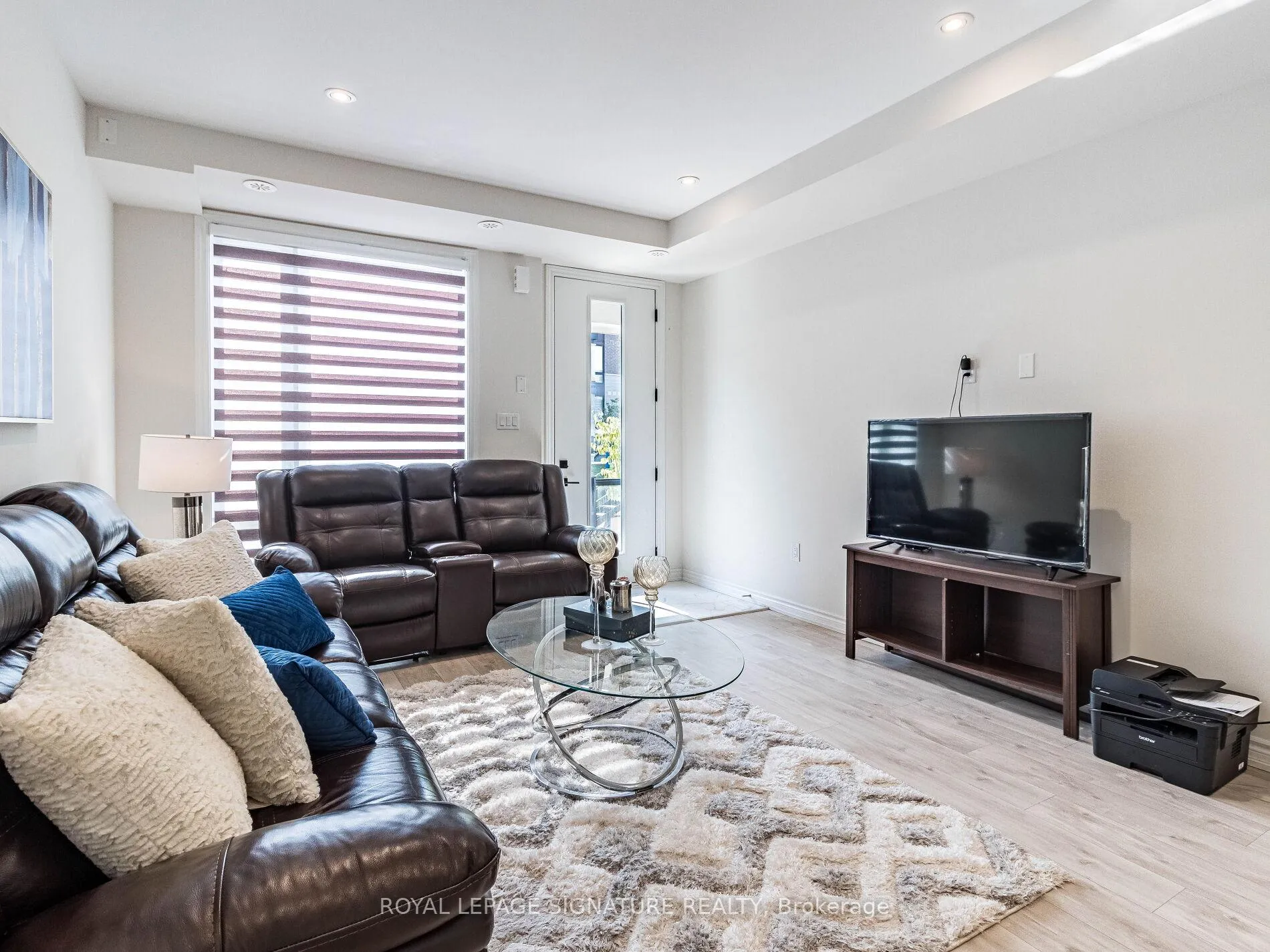 Photo 7 of Unit 45, 45 Knotsberry Circle, Brampton, Bram West — HOMEH