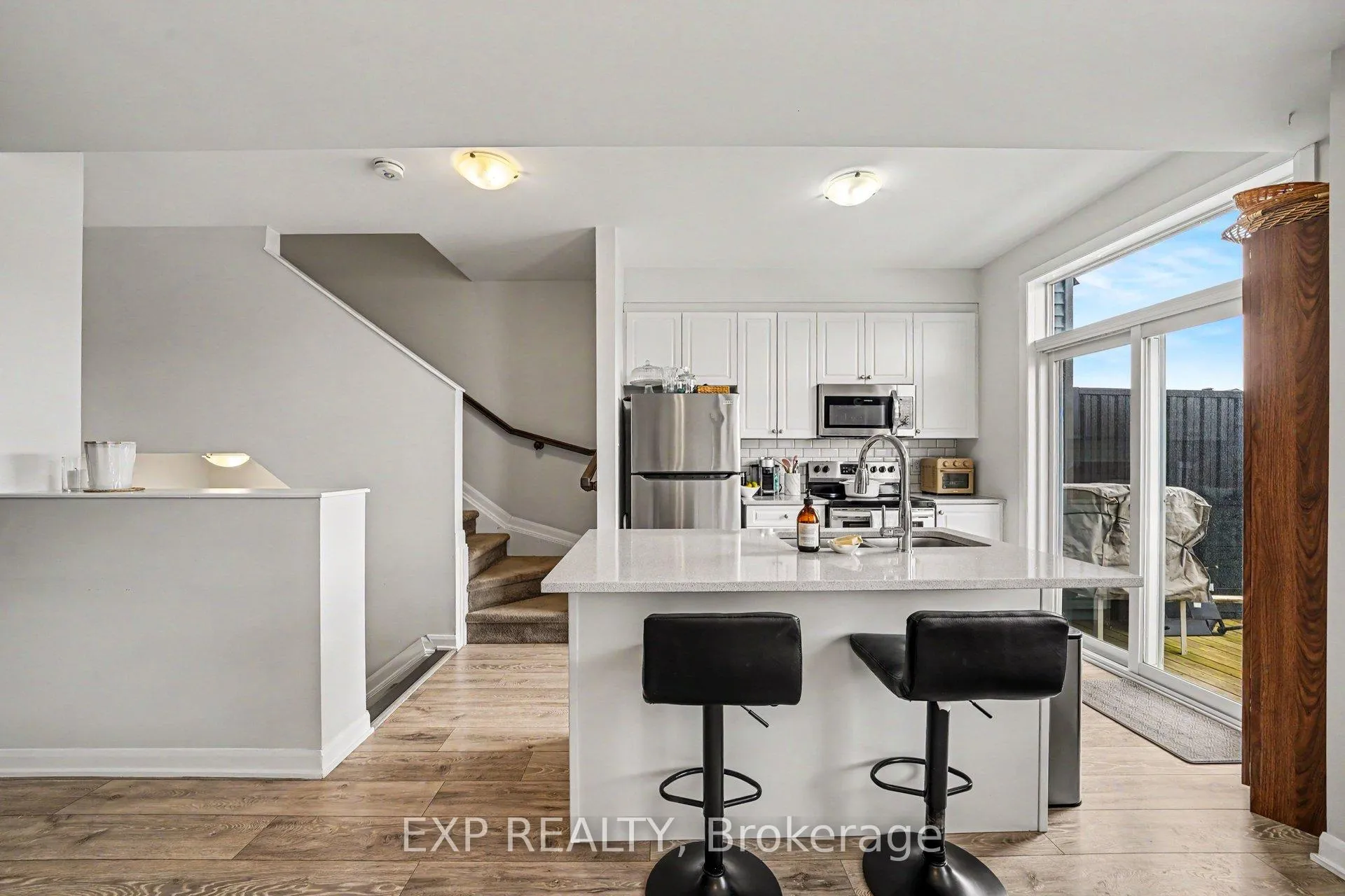 Photo 12 of 108 Teelin Circle, Ottawa, Barrhaven - Half Moon Bay — HOMEH