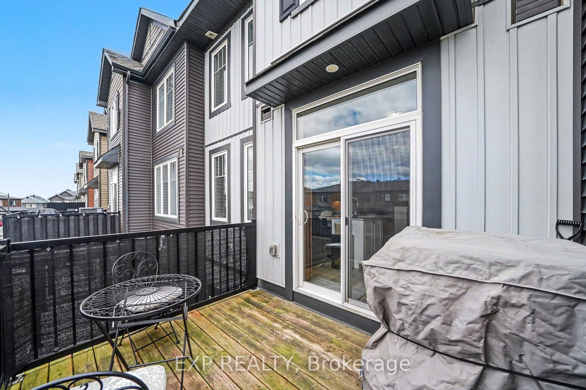 Photo 17 of 108 Teelin Circle, Ottawa, Barrhaven - Half Moon Bay — HOMEH