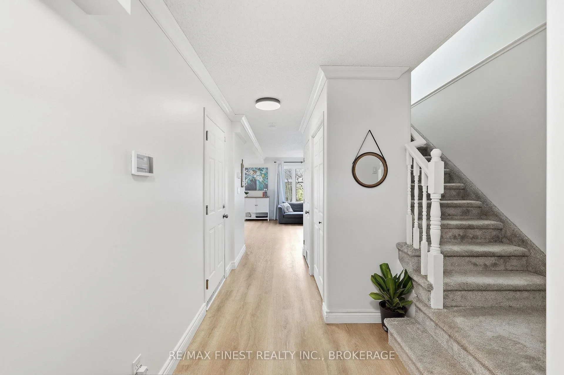 Photo 5 of 976 Bluffwood Avenue, Kingston, Kingston East (Incl Barret Crt) — HOMEH