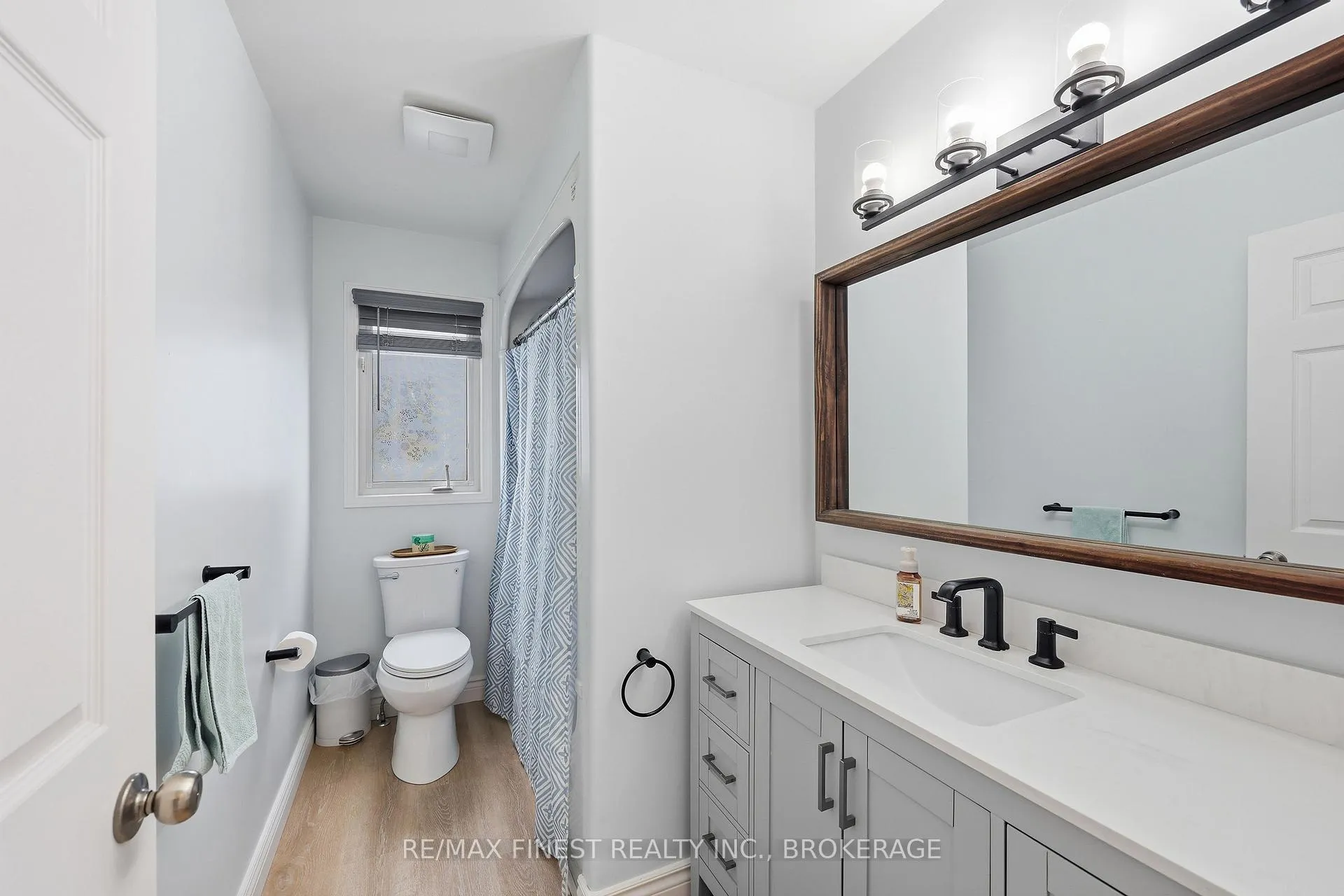 Photo 26 of 976 Bluffwood Avenue, Kingston, Kingston East (Incl Barret Crt) — HOMEH
