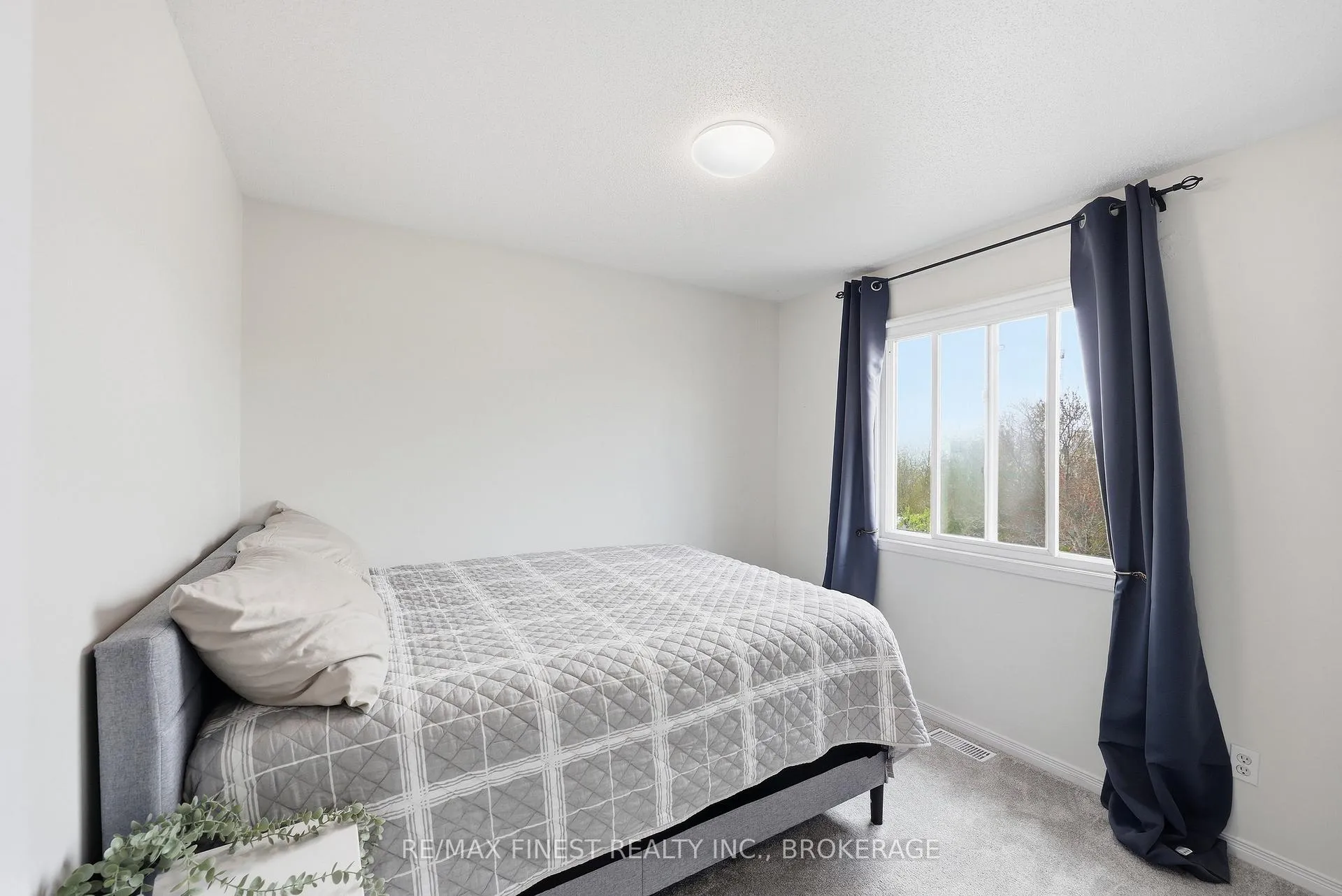 Photo 27 of 976 Bluffwood Avenue, Kingston, Kingston East (Incl Barret Crt) — HOMEH