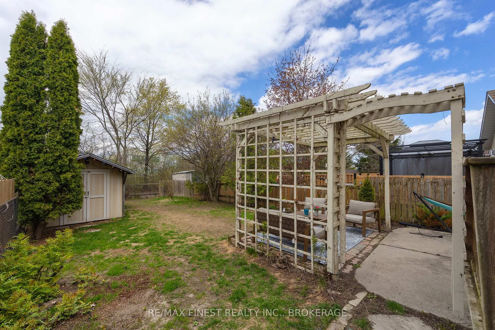 Photo 36 of 976 Bluffwood Avenue, Kingston, Kingston East (Incl Barret Crt) — HOMEH