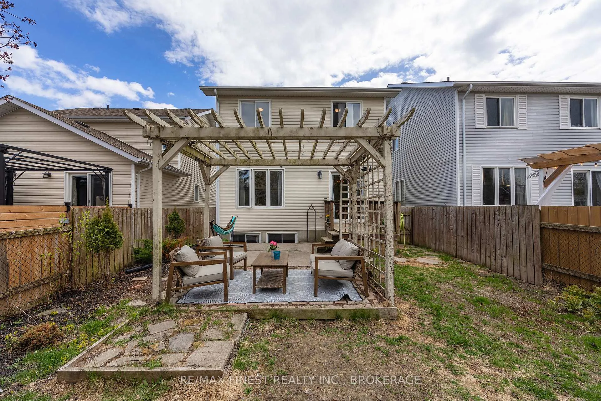 Photo 37 of 976 Bluffwood Avenue, Kingston, Kingston East (Incl Barret Crt) — HOMEH