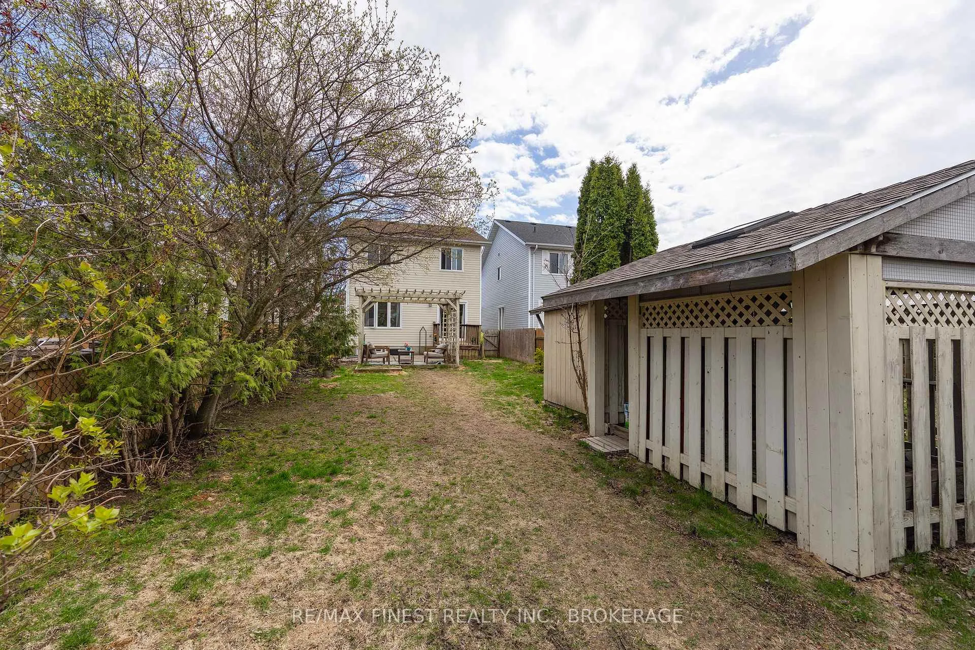 Photo 39 of 976 Bluffwood Avenue, Kingston, Kingston East (Incl Barret Crt) — HOMEH
