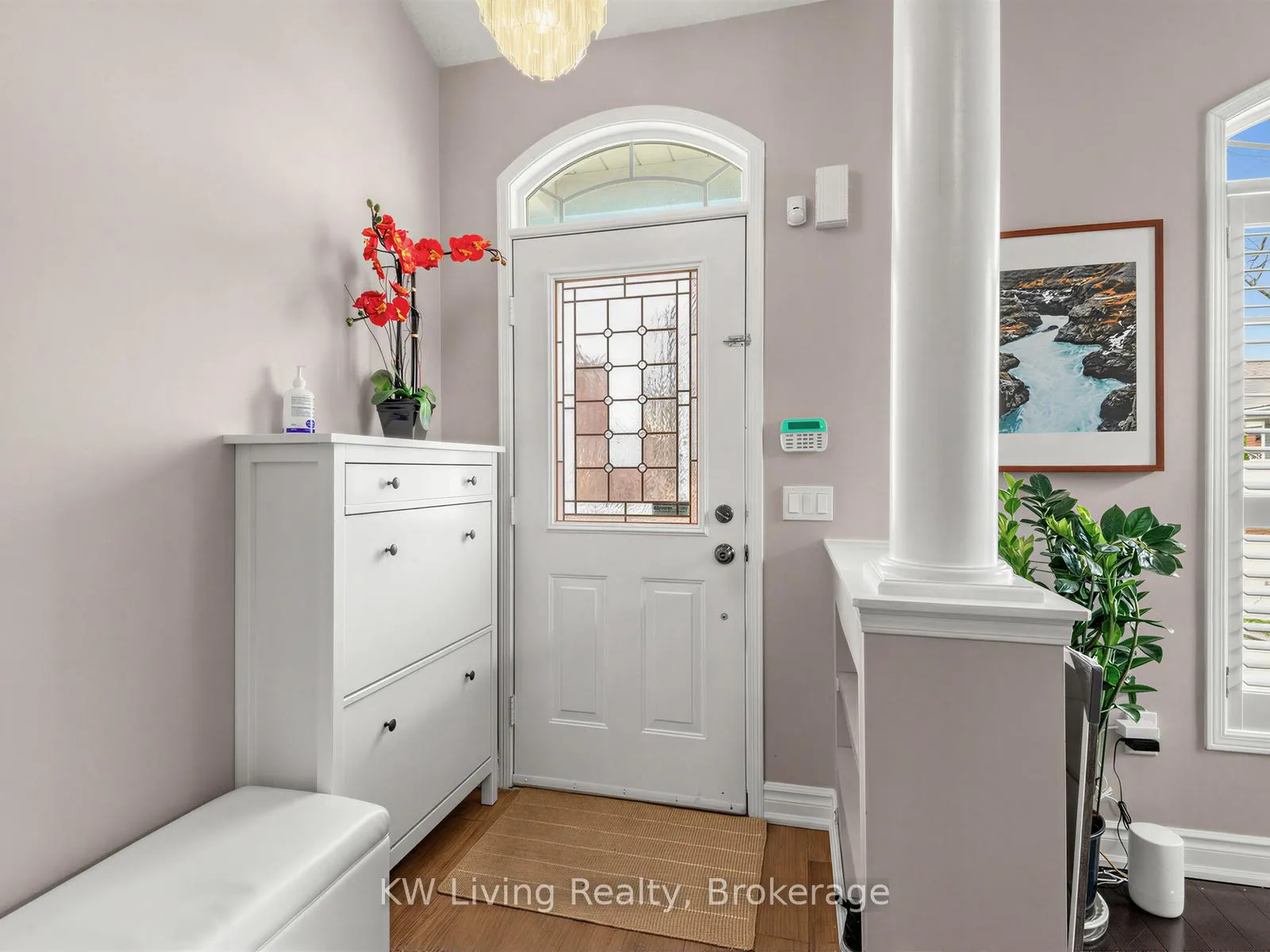 Photo 4 of 21 Cliveden Place, Markham, Berczy — HOMEH