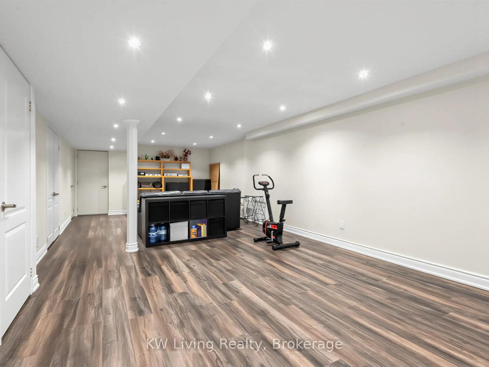 Photo 26 of 21 Cliveden Place, Markham, Berczy — HOMEH