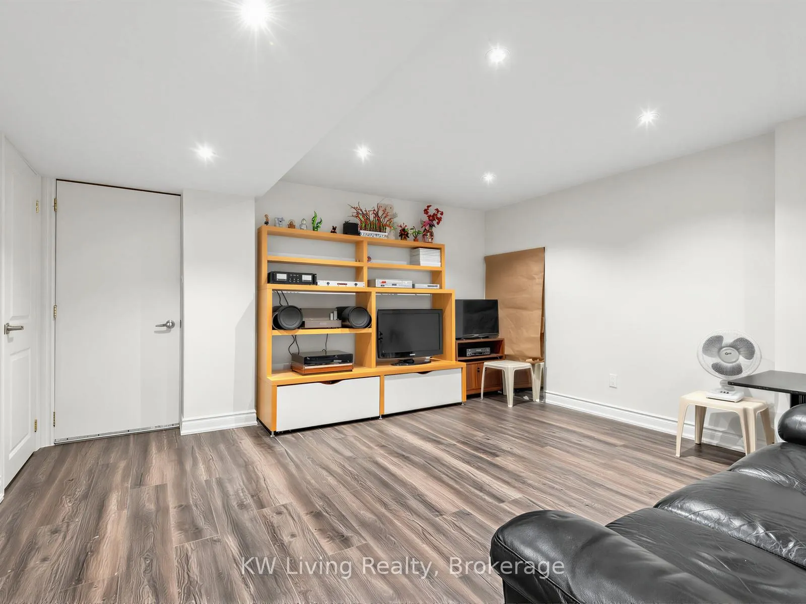 Photo 28 of 21 Cliveden Place, Markham, Berczy — HOMEH