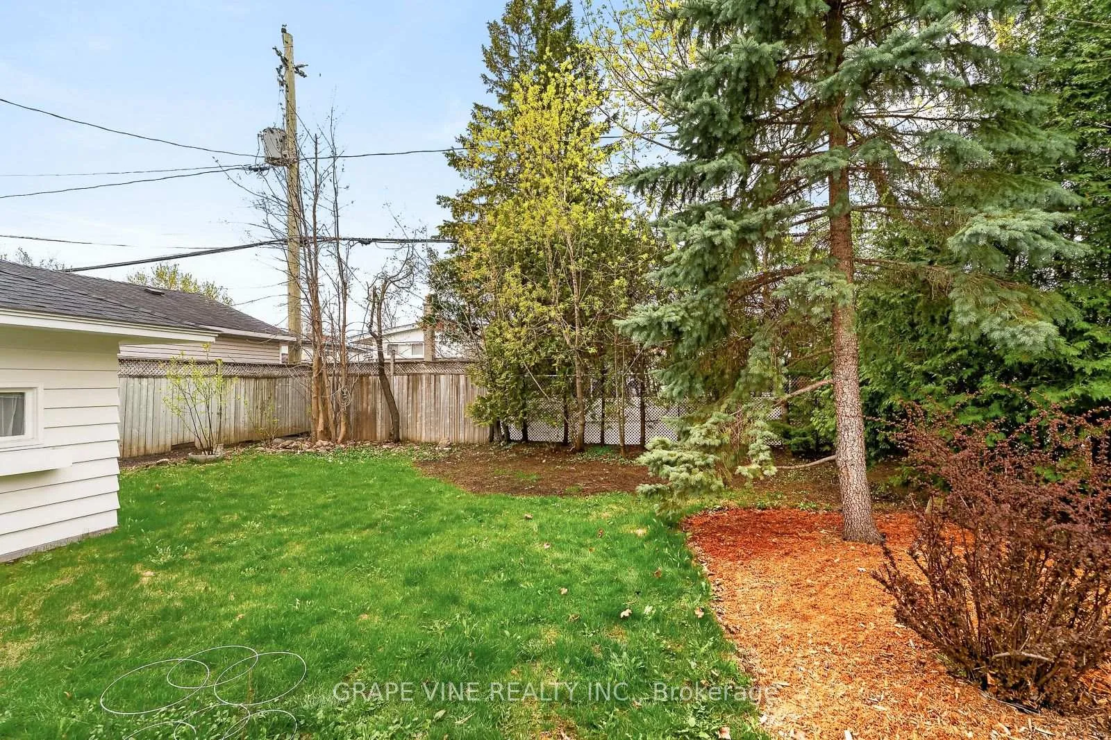 Photo 35 of 730 Holt Crescent, Ottawa, Elmvale Acres — HOMEH