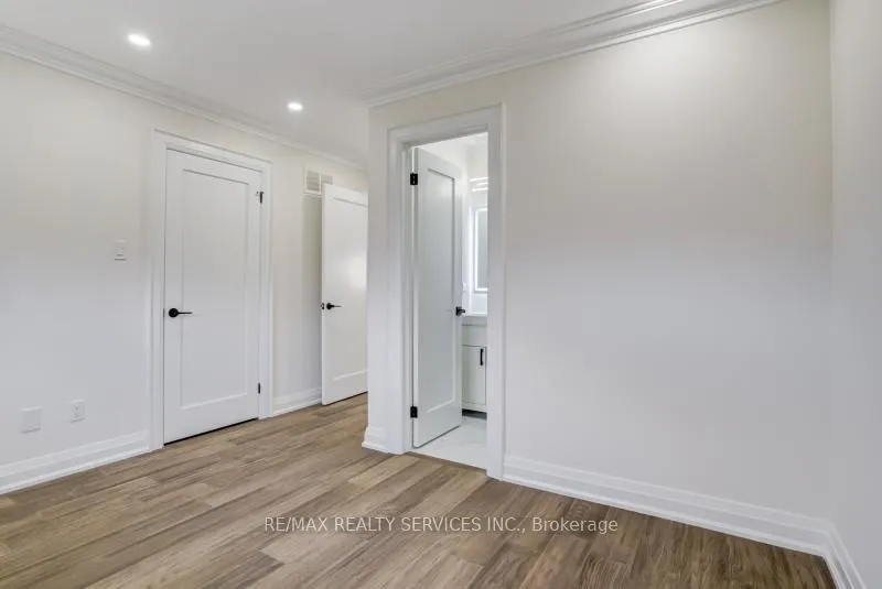 Photo 35 of 30 Queen Post Drive, Vaughan, East Woodbridge — HOMEH