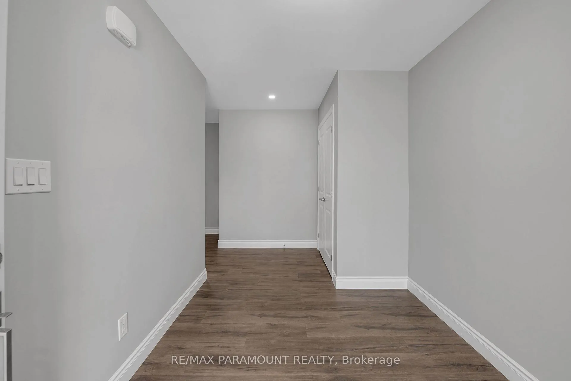 Photo 2 of 20 Betty Crescent, Chatham-Kent — HOMEH