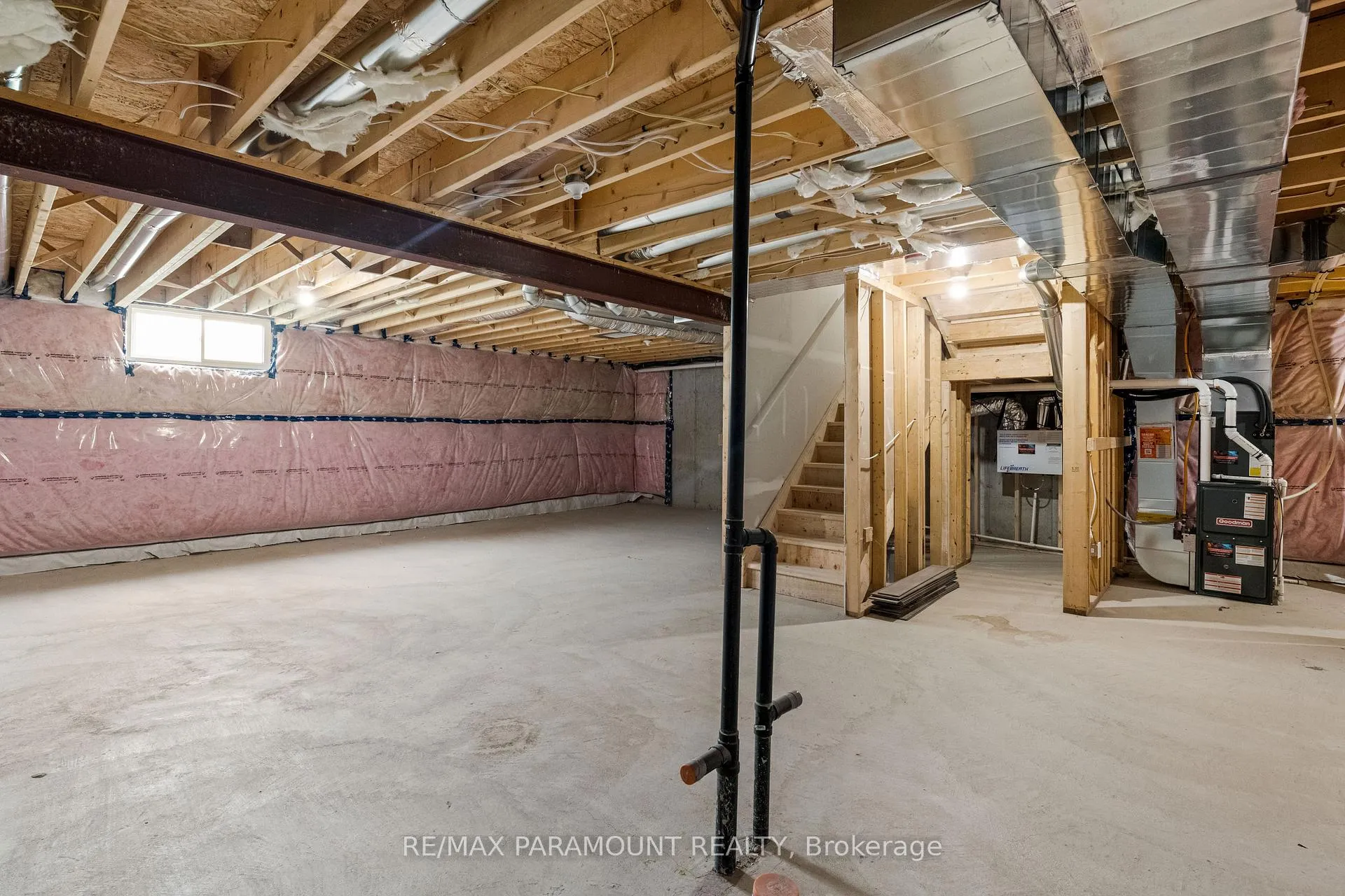 Photo 20 of 20 Betty Crescent, Chatham-Kent — HOMEH