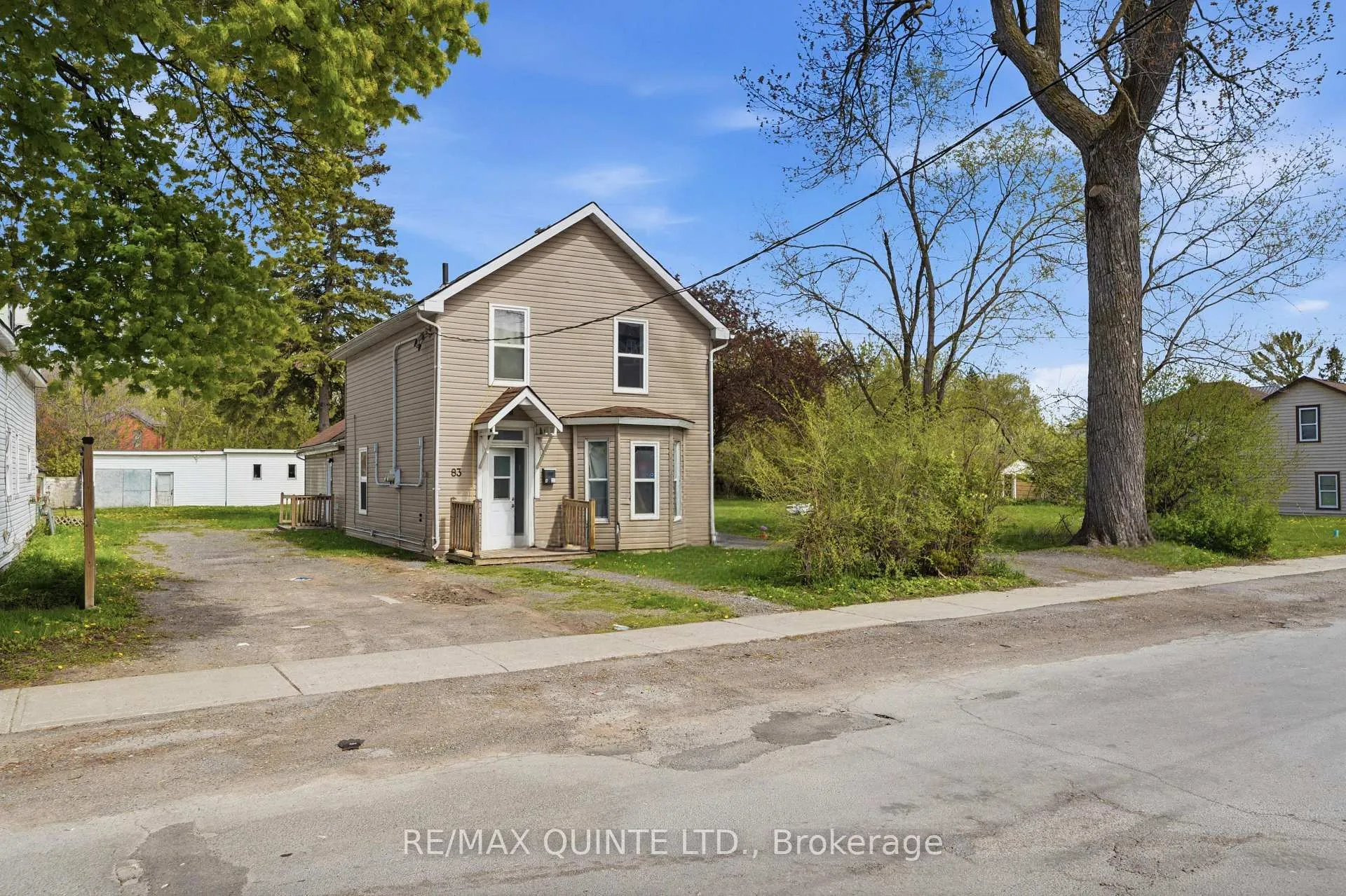 Photo 3 of 83 Grier Street, Belleville, Belleville Ward — HOMEH
