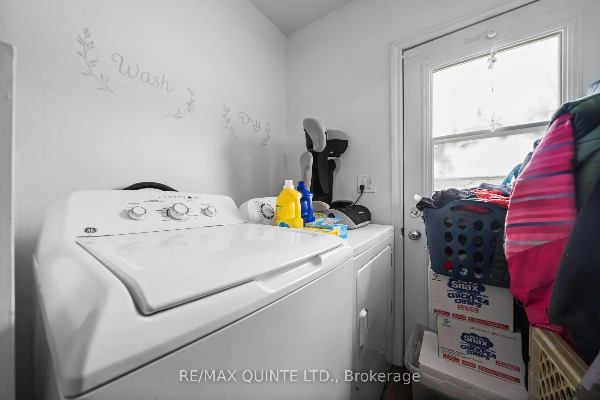 Photo 12 of 83 Grier Street, Belleville, Belleville Ward — HOMEH
