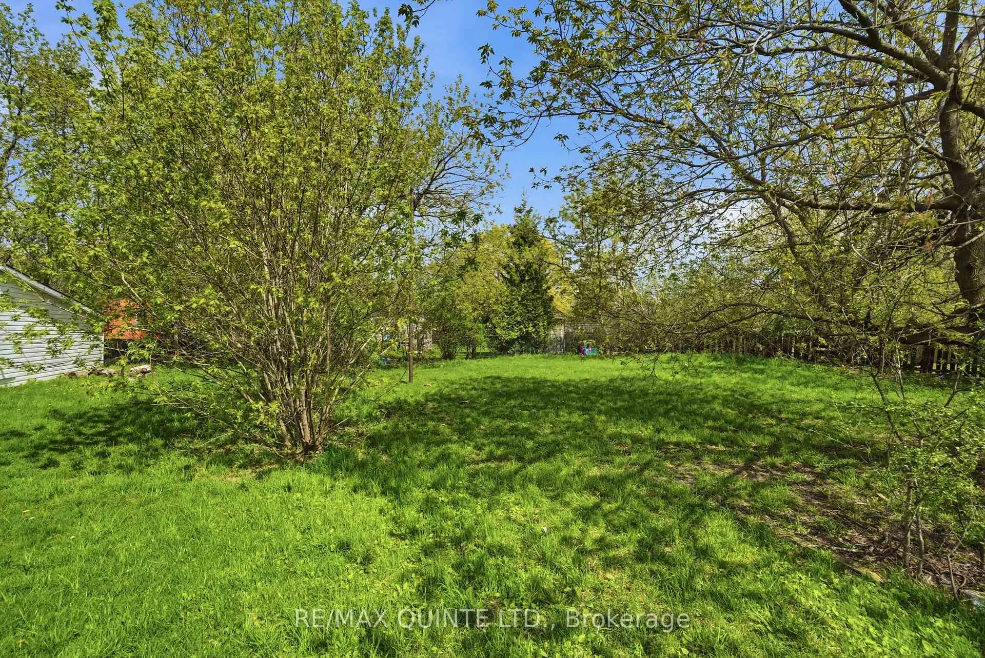 Photo 34 of 83 Grier Street, Belleville, Belleville Ward — HOMEH