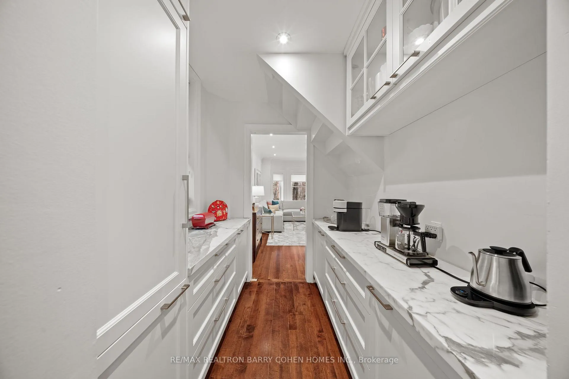 Photo 14 of 302 Russell Hill Road, Toronto, Casa Loma — HOMEH