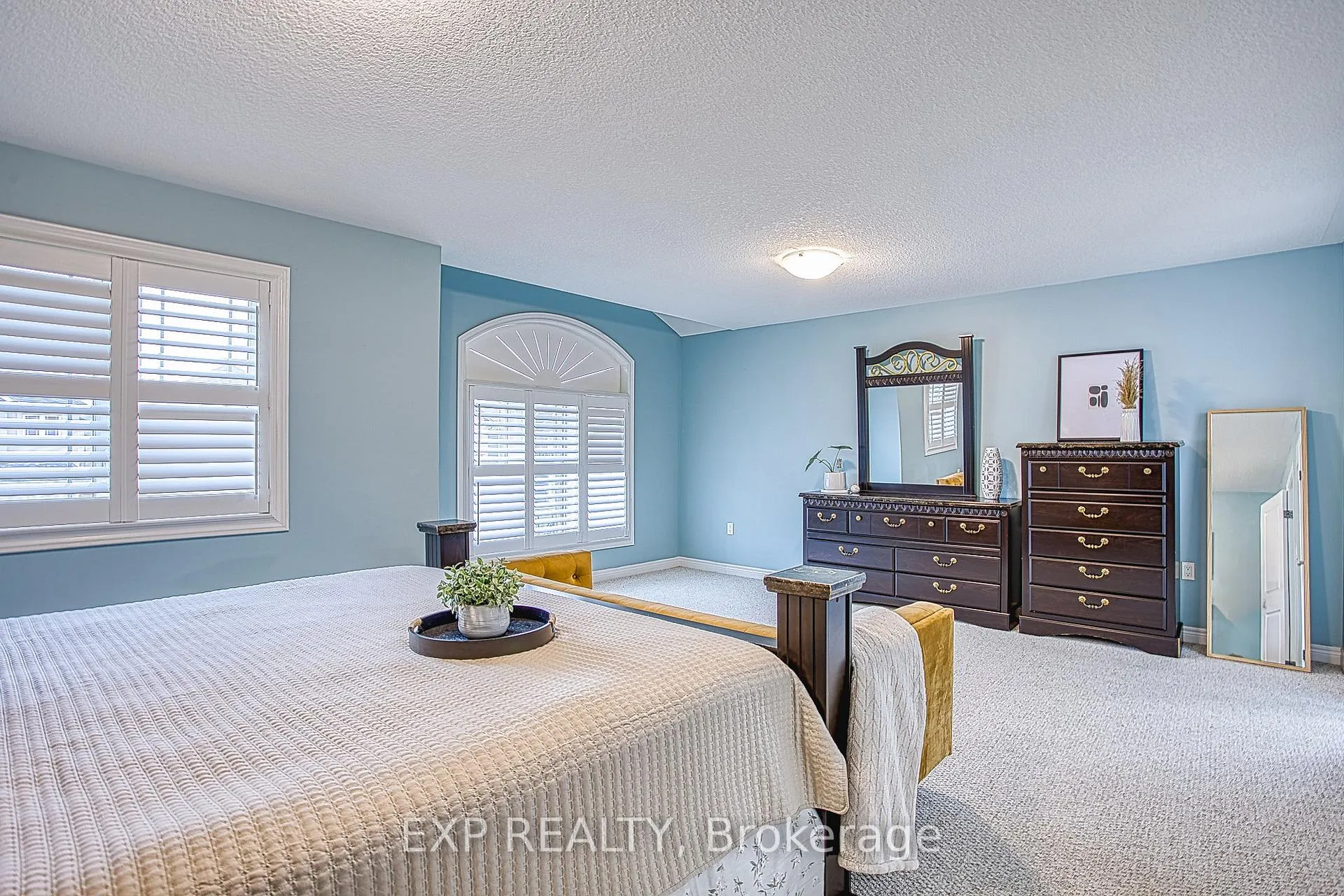 Photo 18 of 90 Cittadella Boulevard, Hamilton, Rural Glanbrook — HOMEH