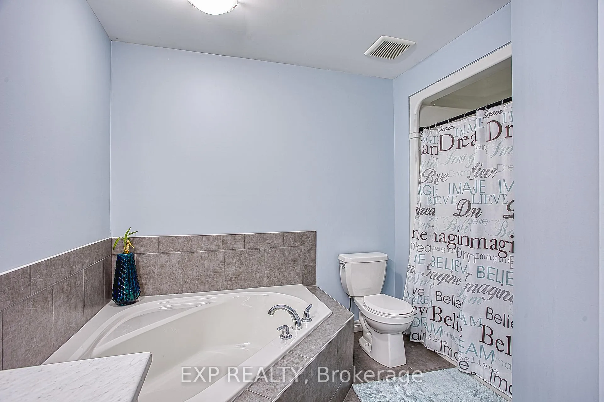 Photo 19 of 90 Cittadella Boulevard, Hamilton, Rural Glanbrook — HOMEH