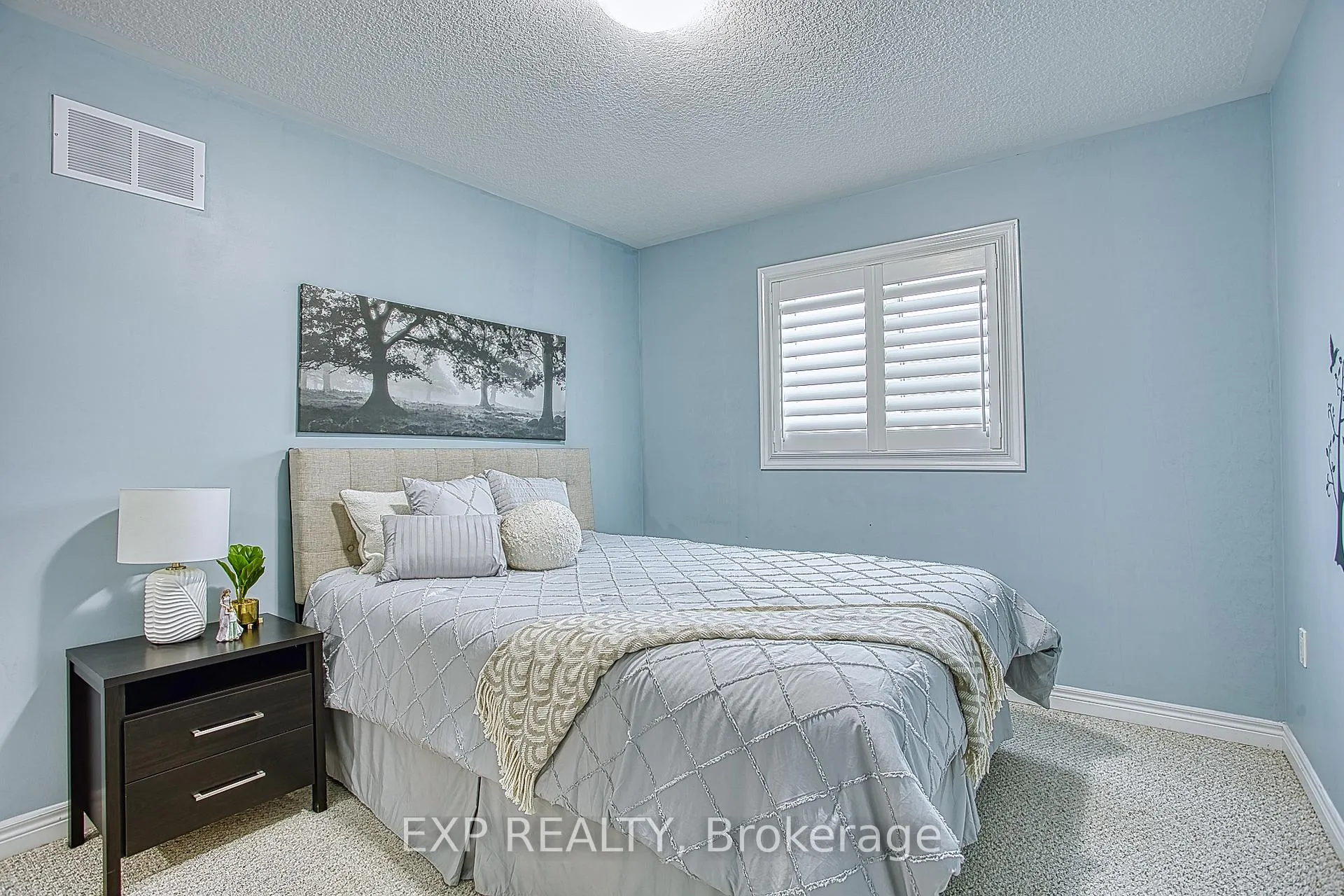Photo 22 of 90 Cittadella Boulevard, Hamilton, Rural Glanbrook — HOMEH