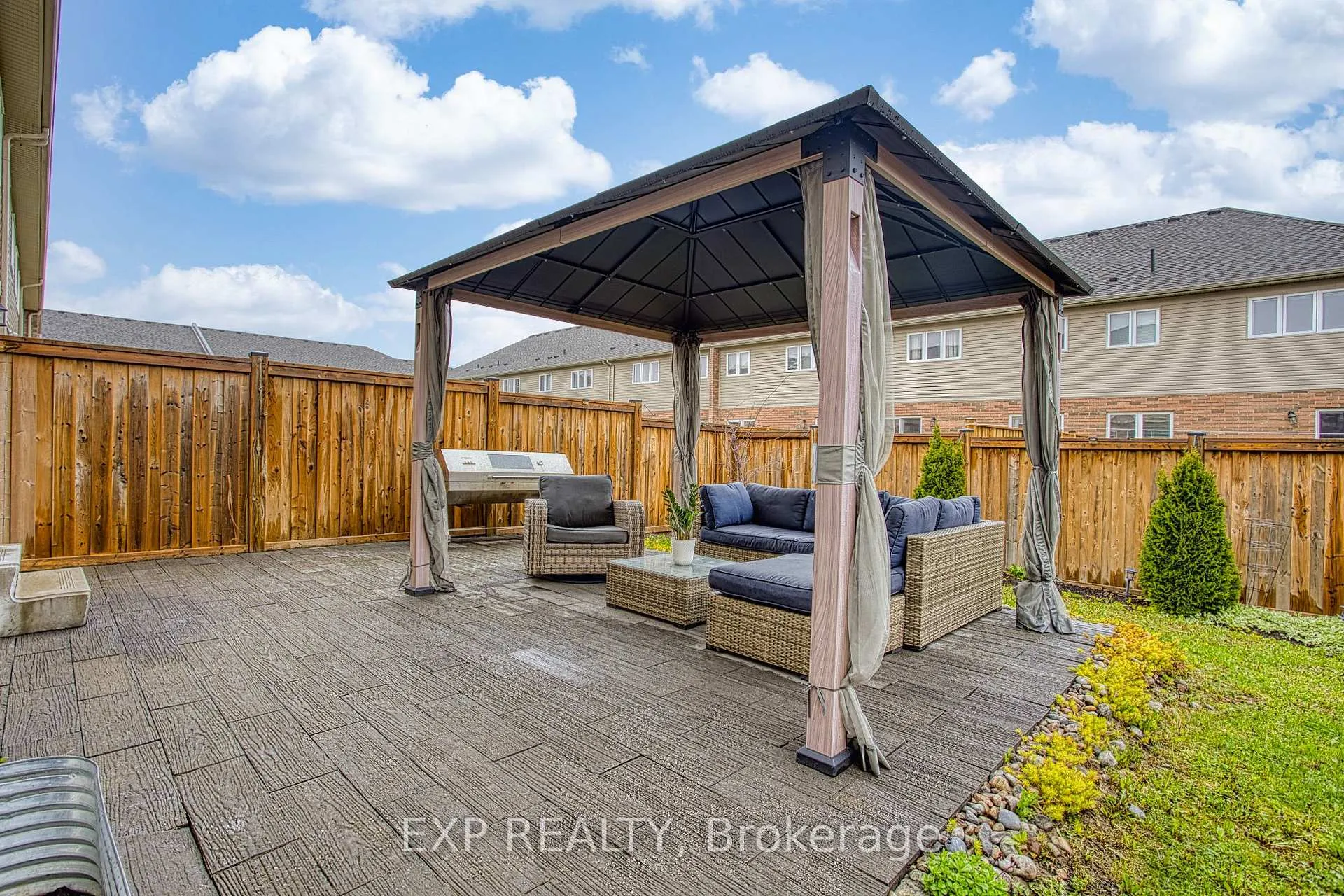 Photo 26 of 90 Cittadella Boulevard, Hamilton, Rural Glanbrook — HOMEH