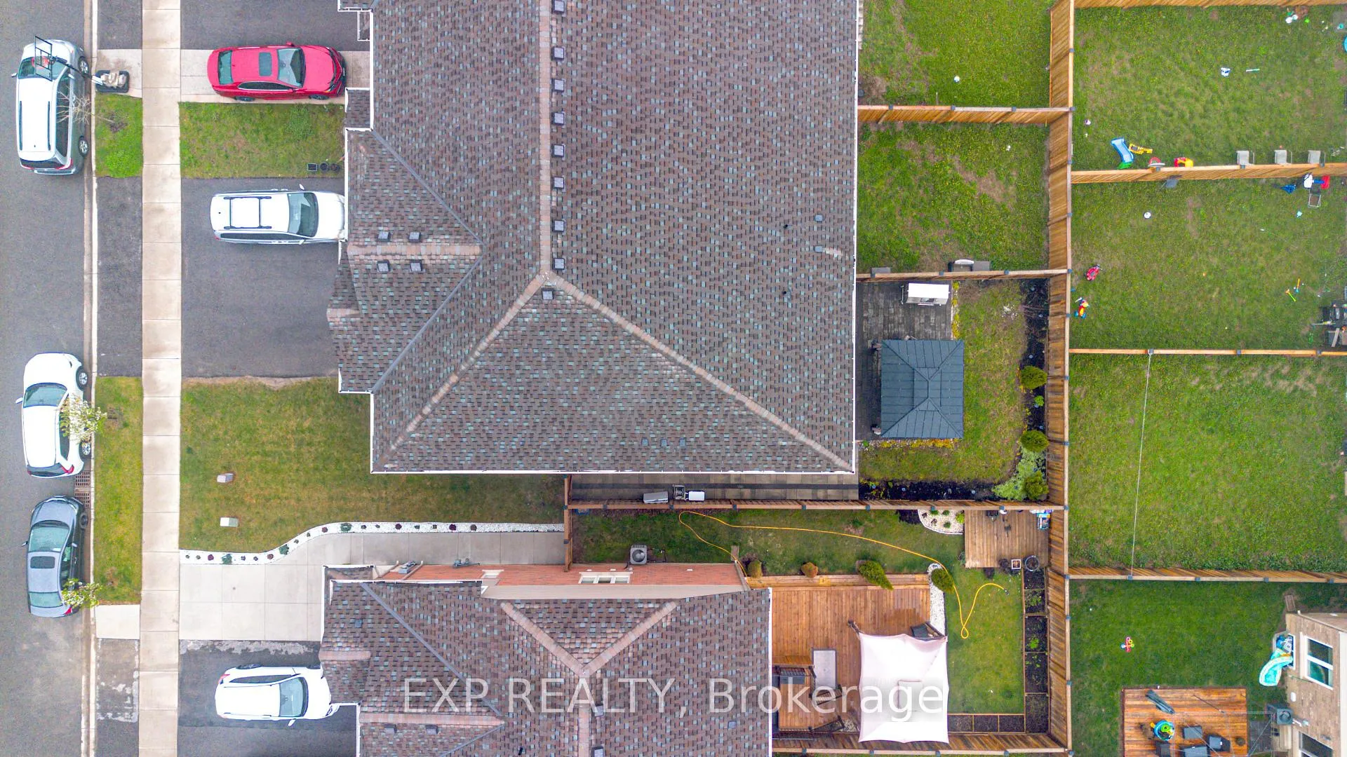 Photo 27 of 90 Cittadella Boulevard, Hamilton, Rural Glanbrook — HOMEH