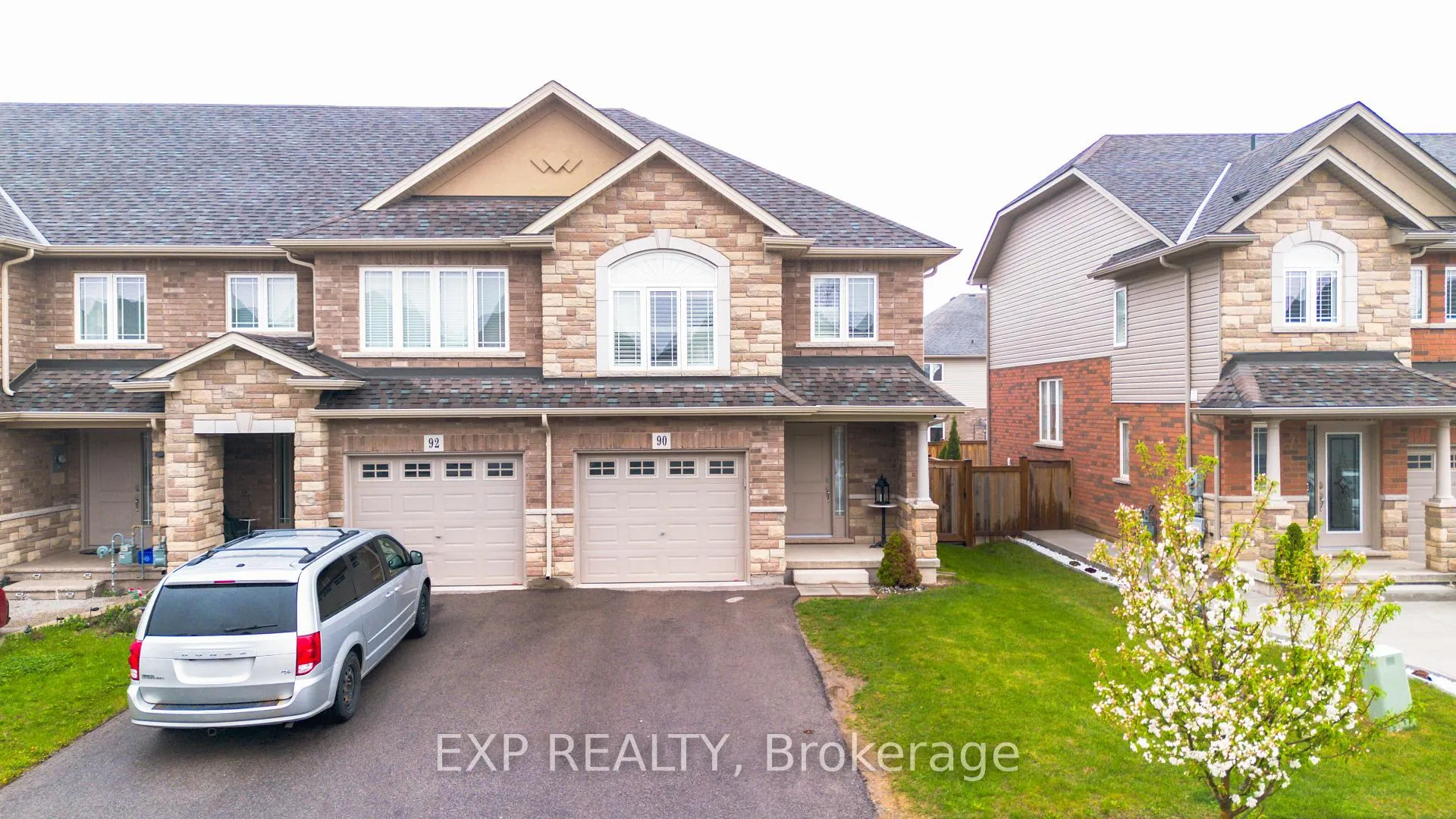 Photo 30 of 90 Cittadella Boulevard, Hamilton, Rural Glanbrook — HOMEH