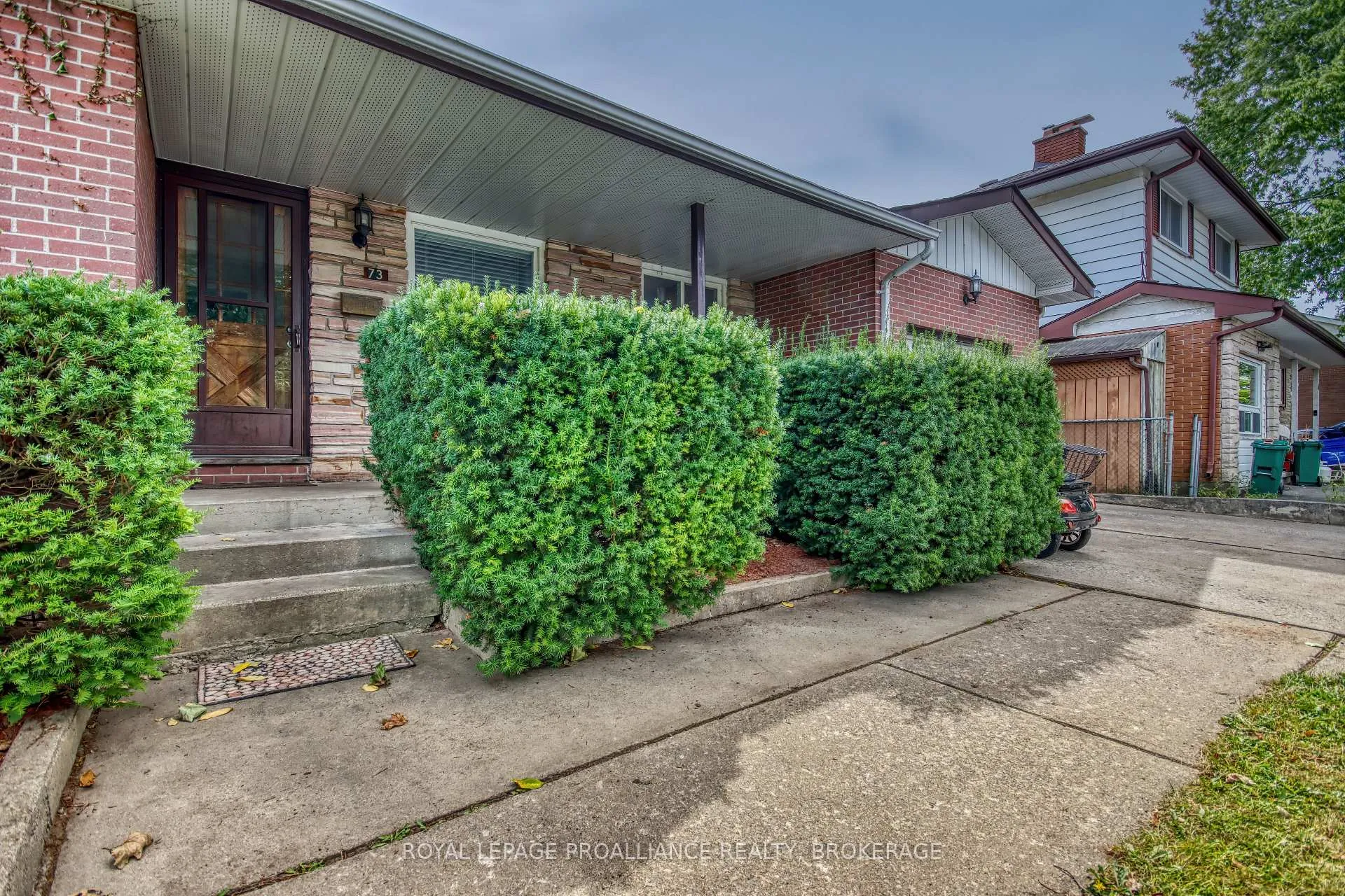 Photo 4 of 73 Queen Mary Road, Kingston, Central City West — HOMEH