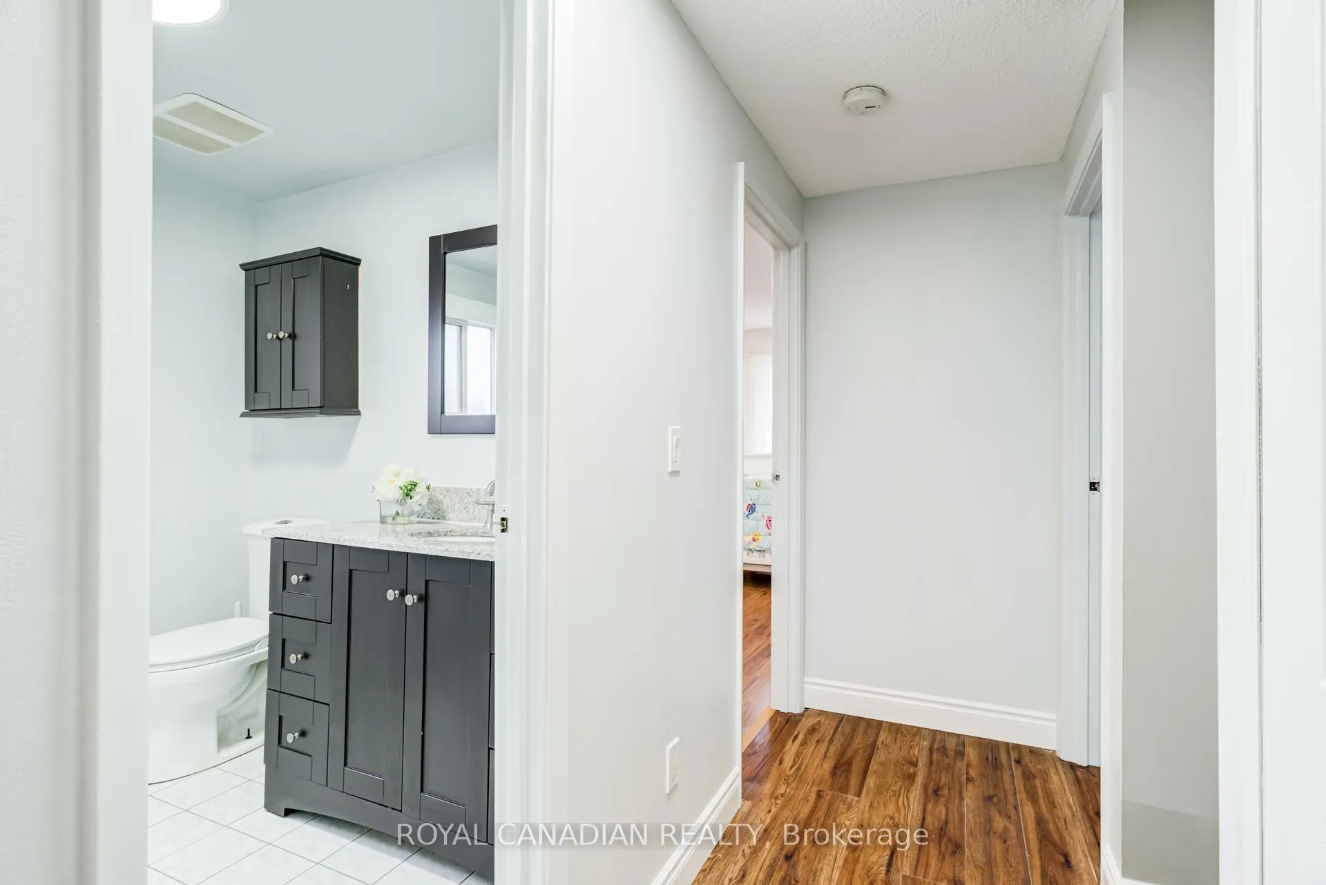 Photo 18 of 846 Monaghan Avenue, Oshawa, Vanier — HOMEH