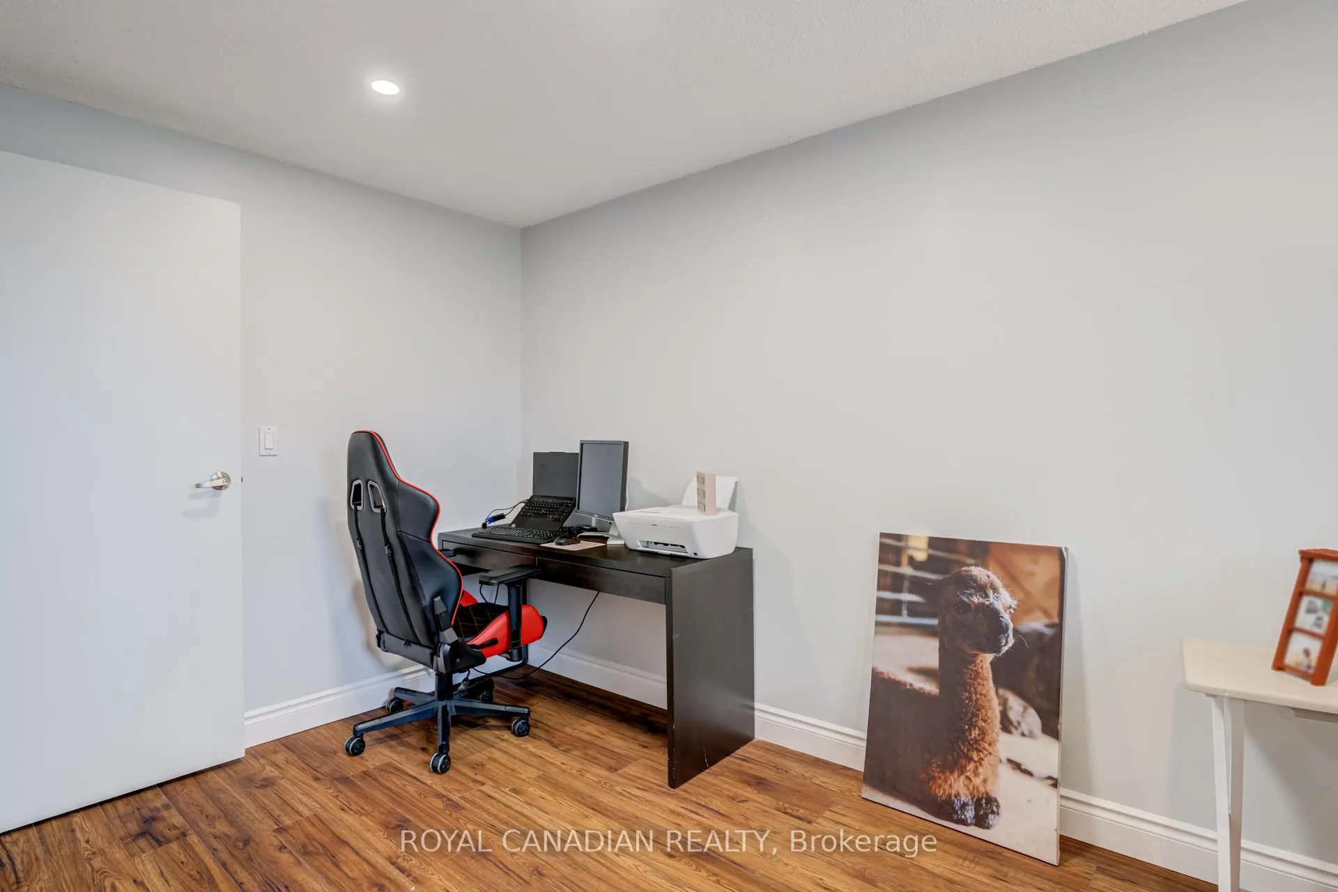 Photo 25 of 846 Monaghan Avenue, Oshawa, Vanier — HOMEH