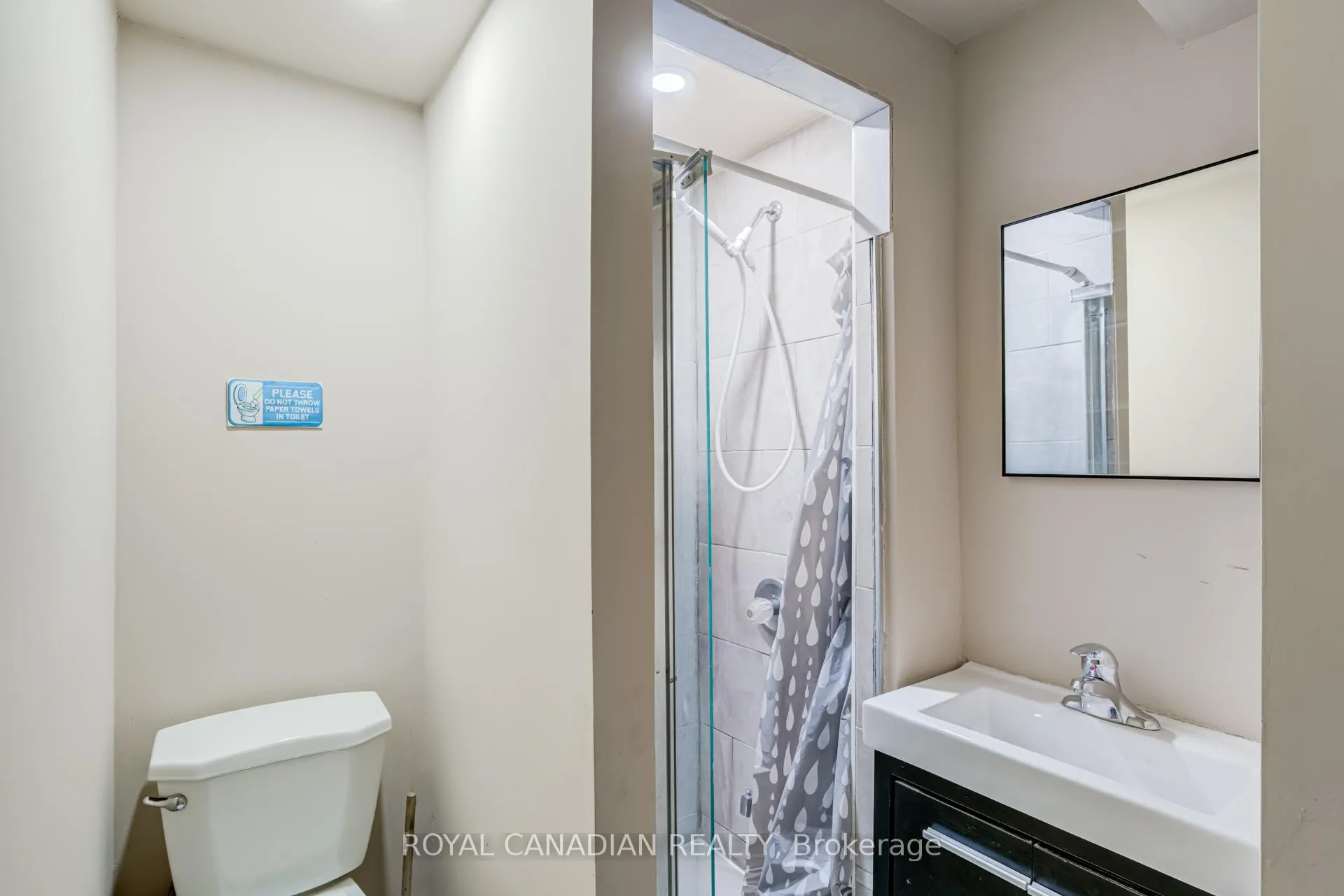 Photo 37 of 846 Monaghan Avenue, Oshawa, Vanier — HOMEH