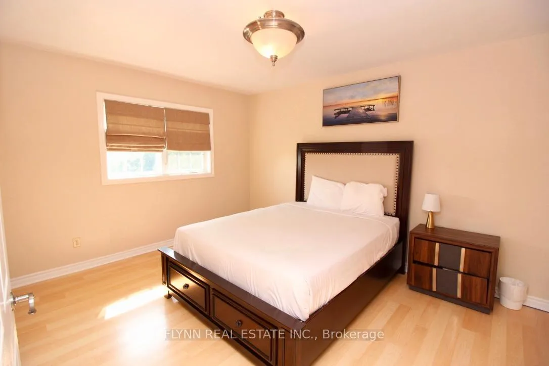 Photo 15 of 4636 Belfast Avenue, Niagara Falls, Ascot — HOMEH