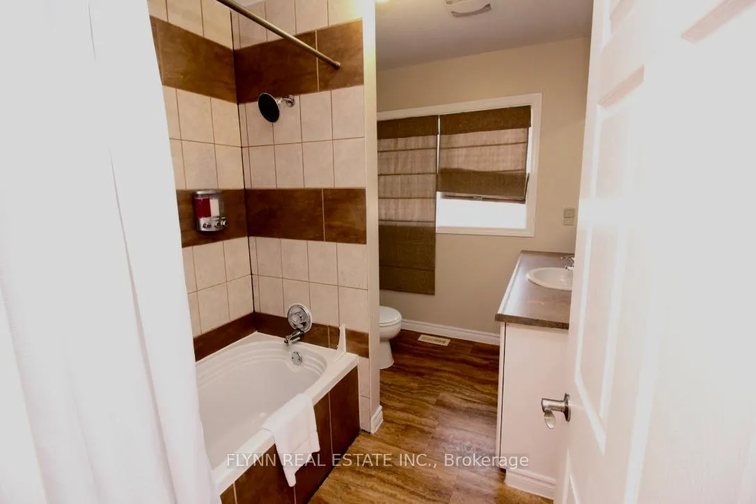 Photo 23 of 4636 Belfast Avenue, Niagara Falls, Ascot — HOMEH