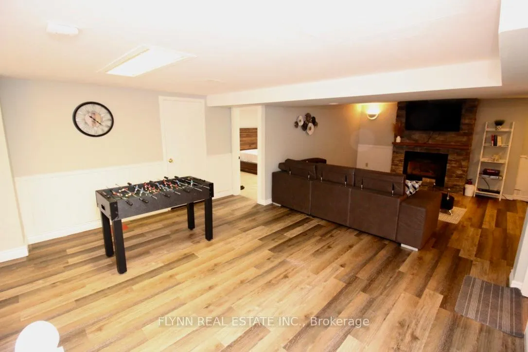 Photo 30 of 4636 Belfast Avenue, Niagara Falls, Ascot — HOMEH