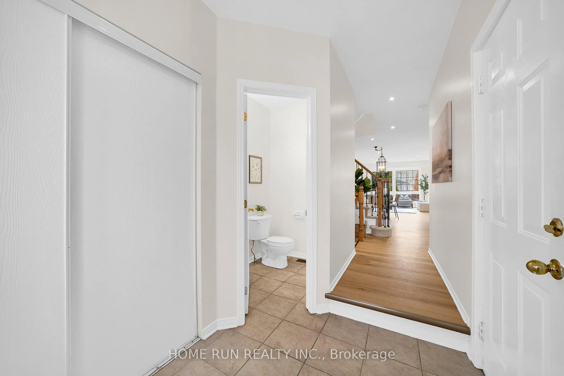 Photo 3 of 18 Riverstone Drive, Ottawa, Barrhaven - Stonebridge — HOMEH