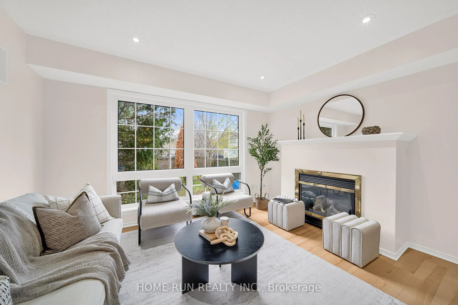 Photo 9 of 18 Riverstone Drive, Ottawa, Barrhaven - Stonebridge — HOMEH