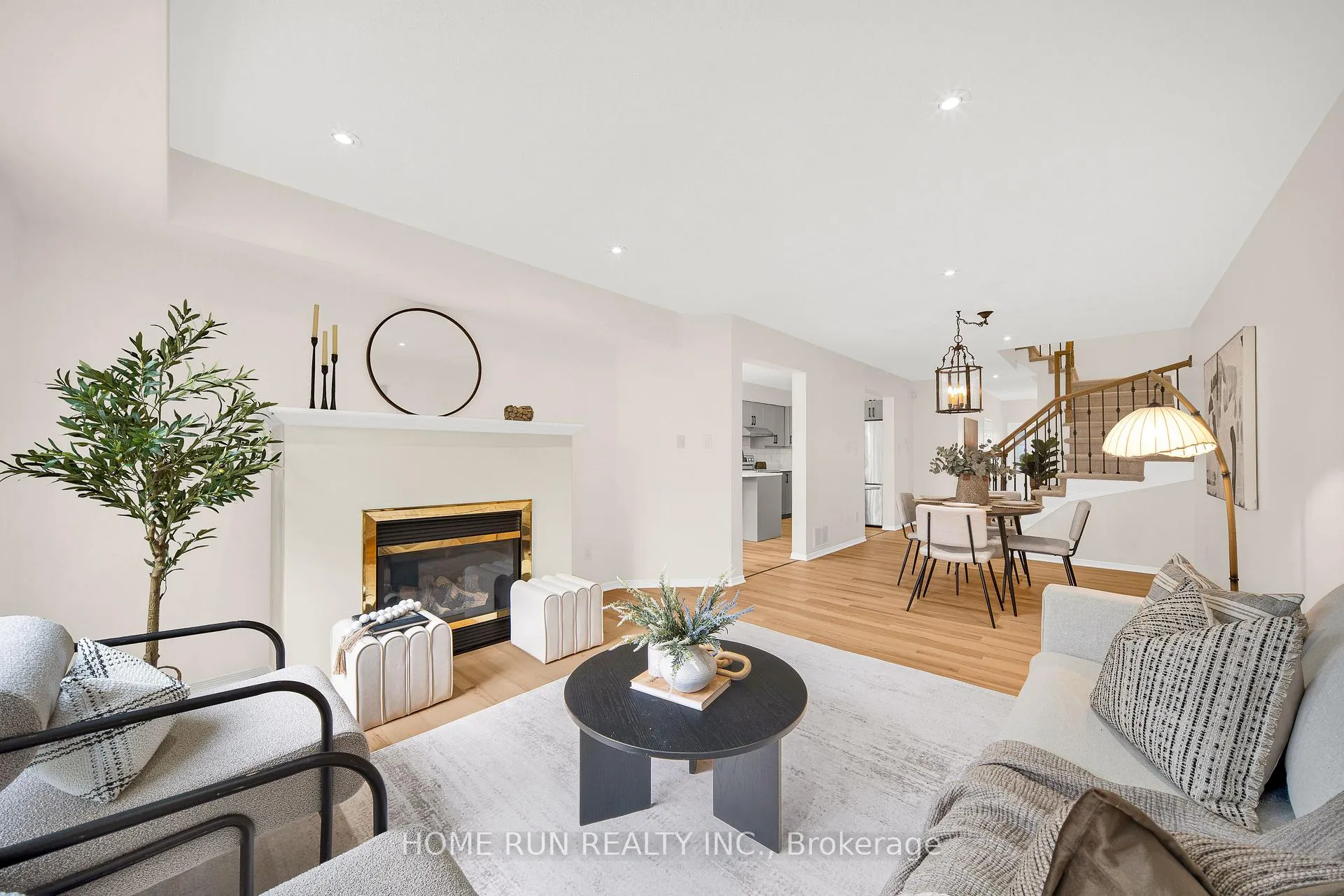 Photo 12 of 18 Riverstone Drive, Ottawa, Barrhaven - Stonebridge — HOMEH