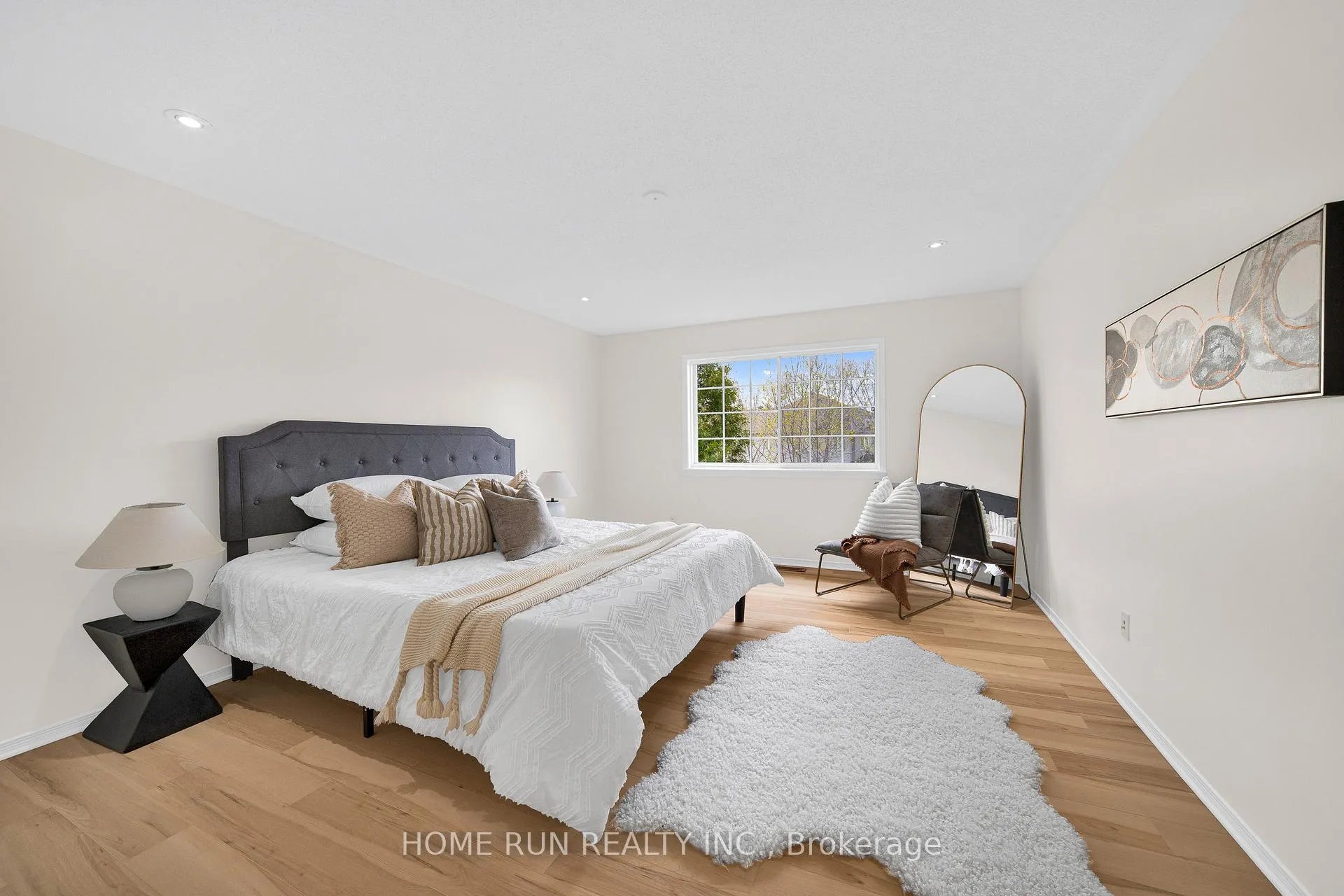 Photo 20 of 18 Riverstone Drive, Ottawa, Barrhaven - Stonebridge — HOMEH