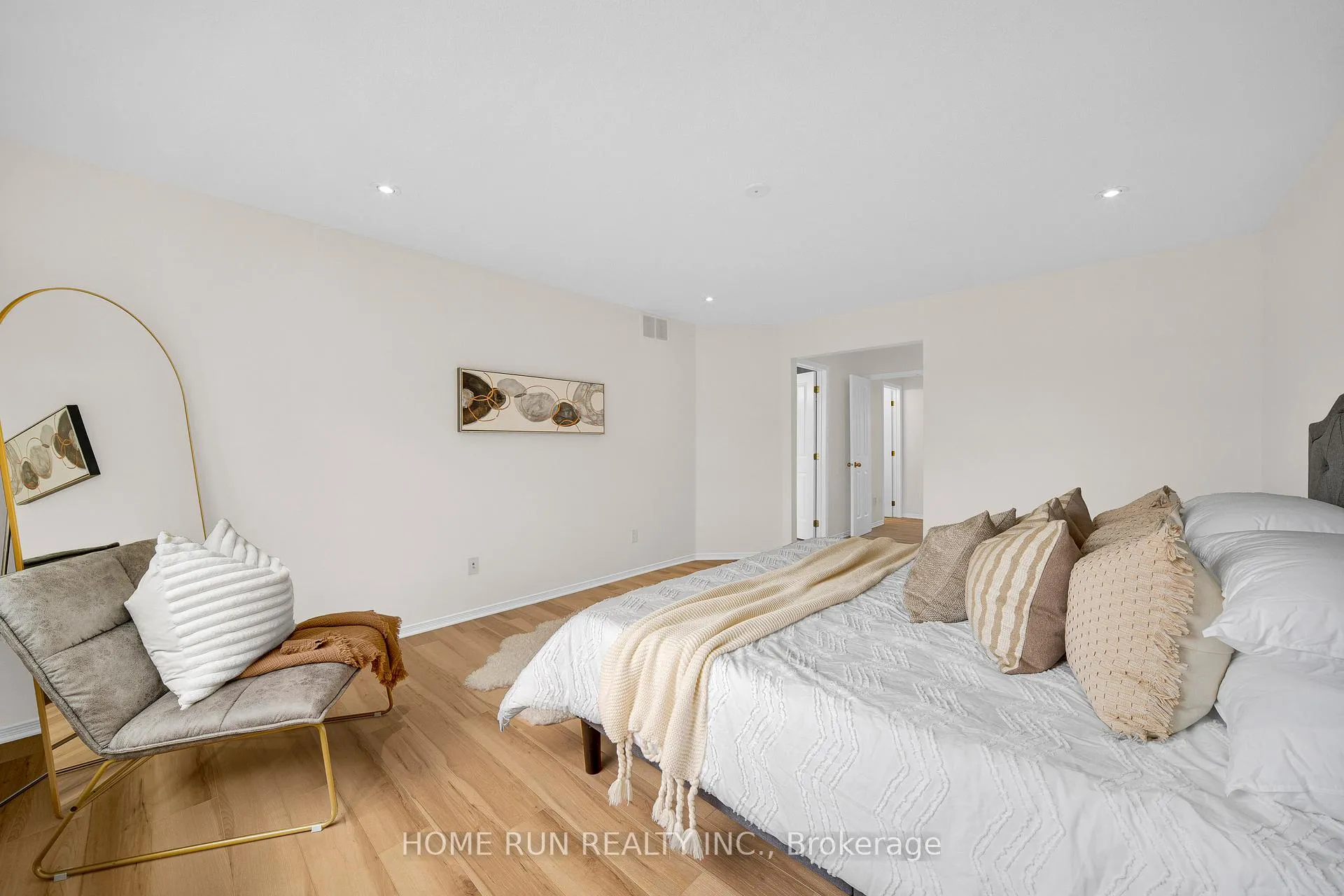 Photo 21 of 18 Riverstone Drive, Ottawa, Barrhaven - Stonebridge — HOMEH