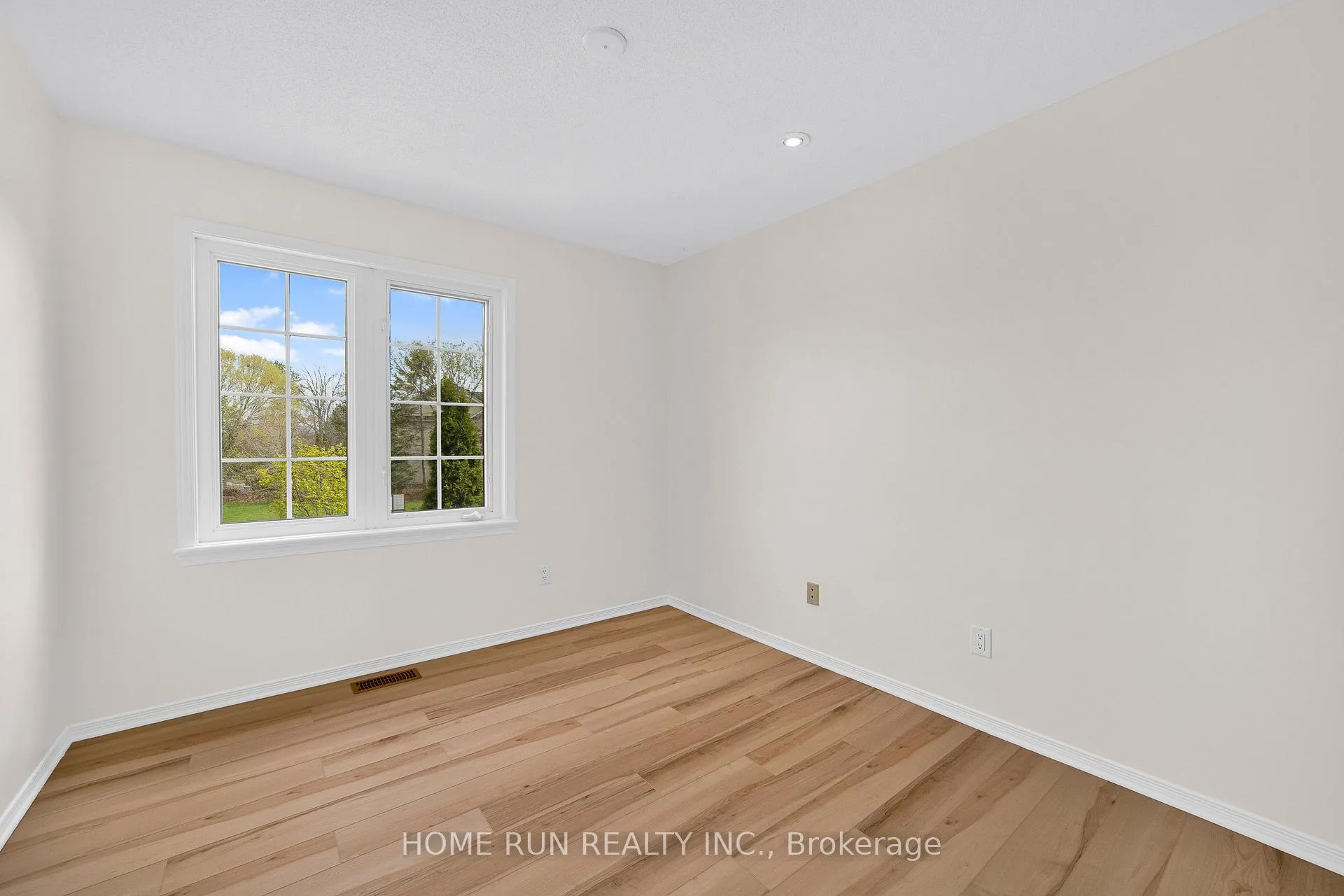 Photo 25 of 18 Riverstone Drive, Ottawa, Barrhaven - Stonebridge — HOMEH