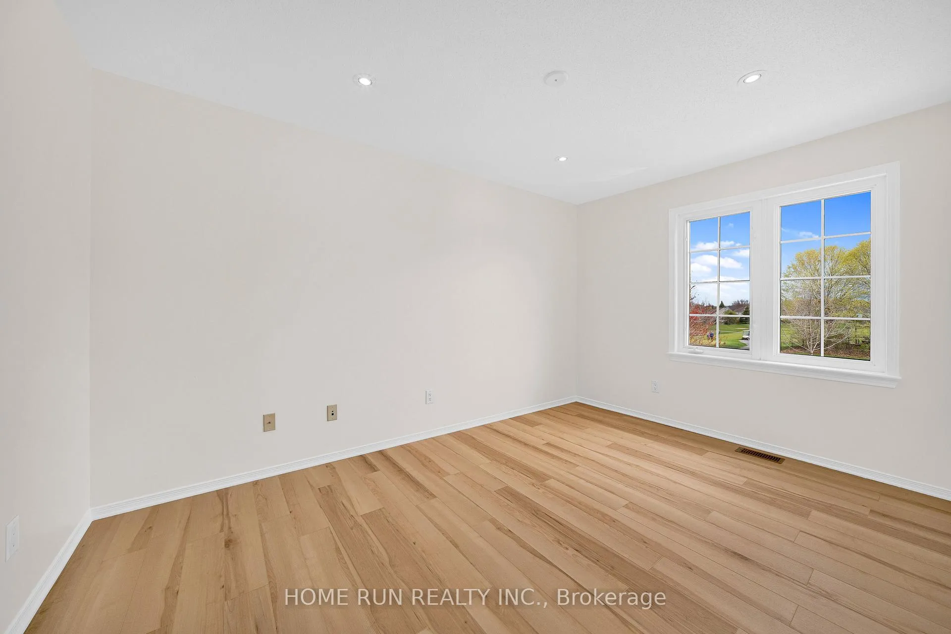 Photo 27 of 18 Riverstone Drive, Ottawa, Barrhaven - Stonebridge — HOMEH