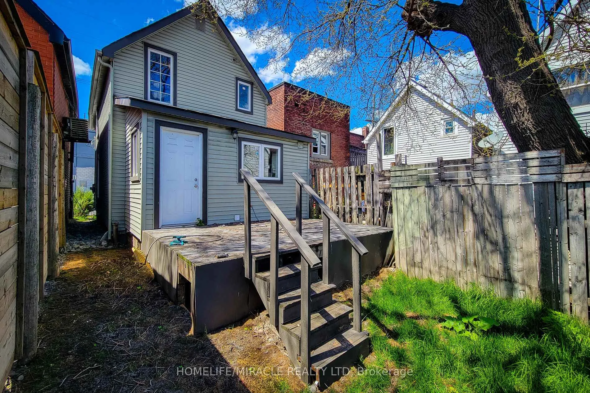Photo 5 of 334 Gage Avenue, Hamilton, Industrial Sector — HOMEH