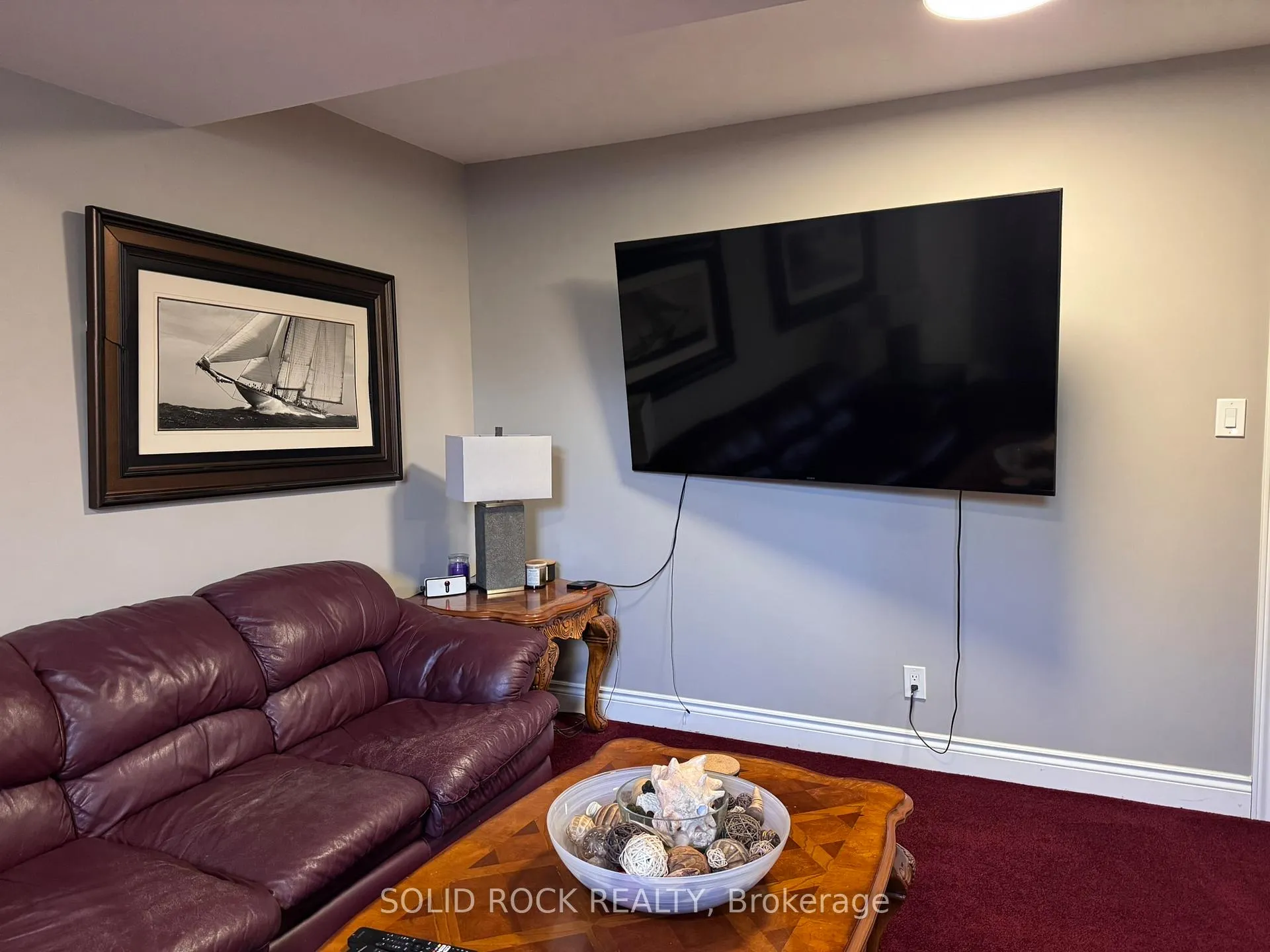 Photo 3 of 5622 Carrison Drive NE, Ottawa, Manotick Village & Manotick Estates — HOMEH