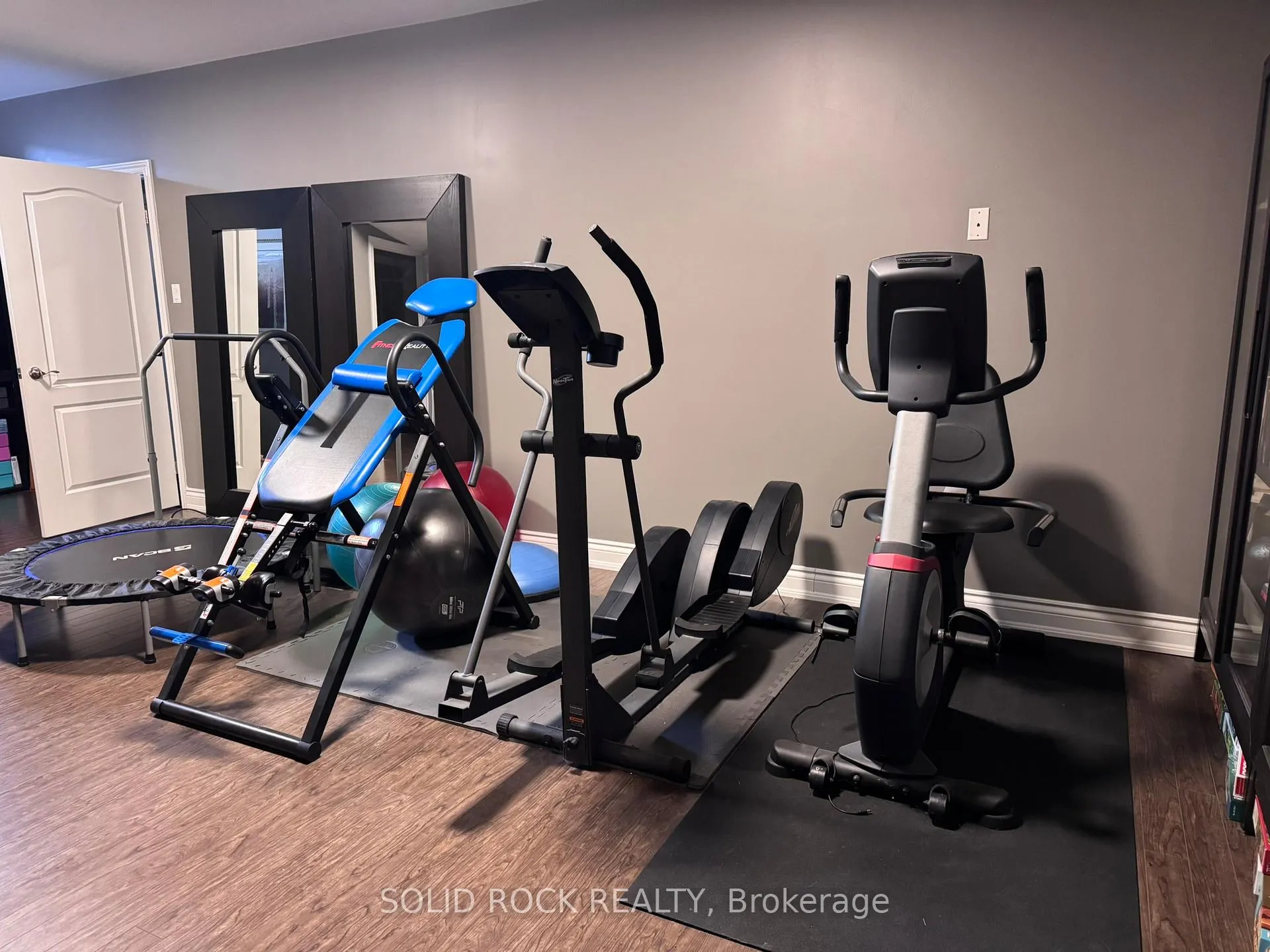 Photo 9 of 5622 Carrison Drive NE, Ottawa, Manotick Village & Manotick Estates — HOMEH