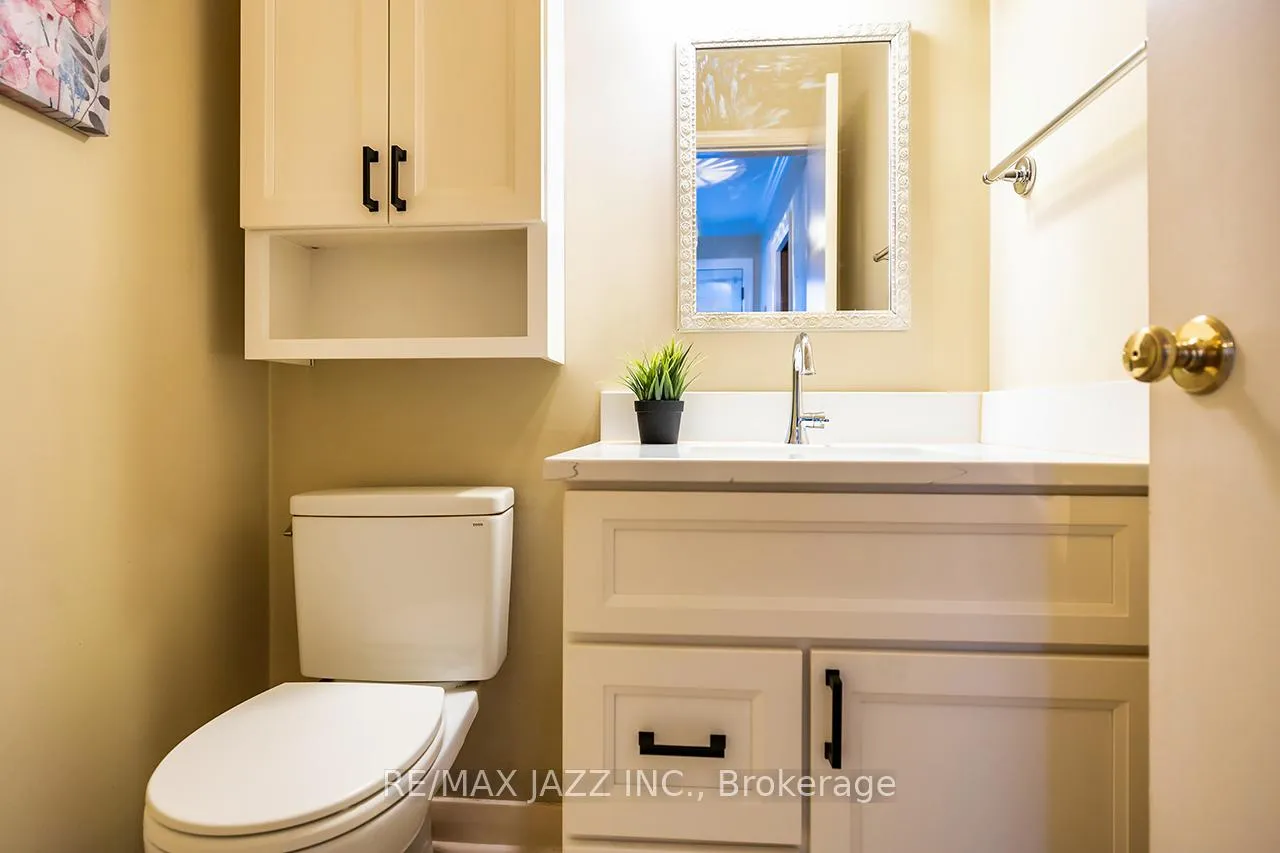 Photo 31 of 233 Wellington Street, Whitby, Lynde Creek — HOMEH