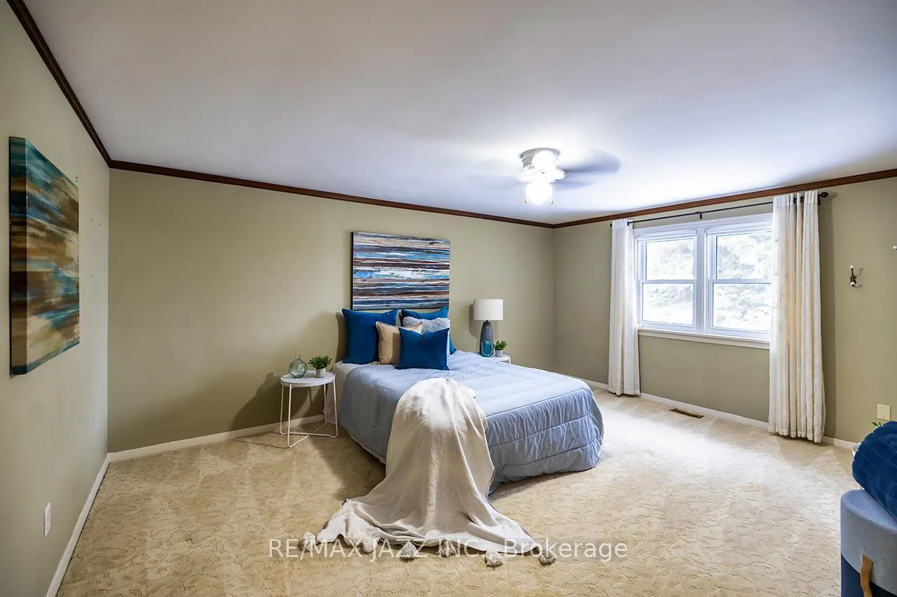 Photo 37 of 233 Wellington Street, Whitby, Lynde Creek — HOMEH